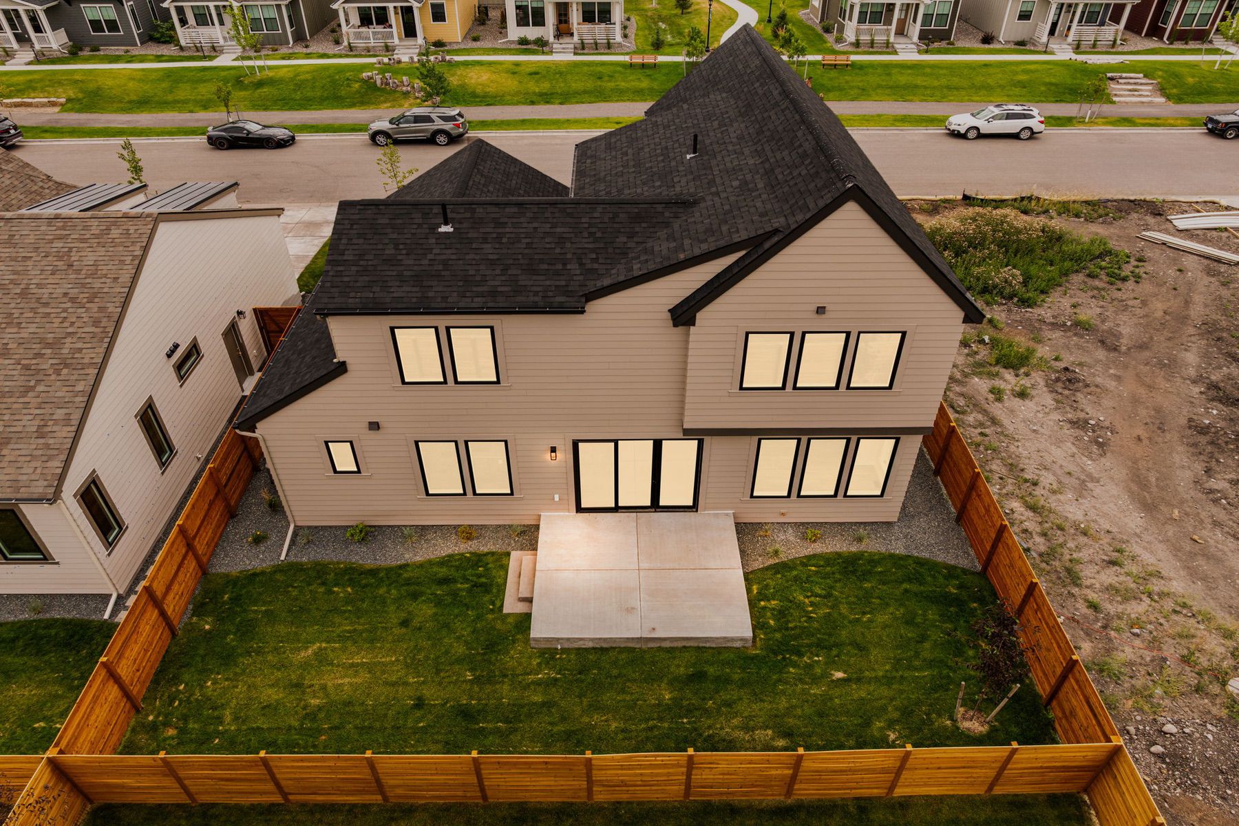  1506 Cambridge Dr - 物件實景