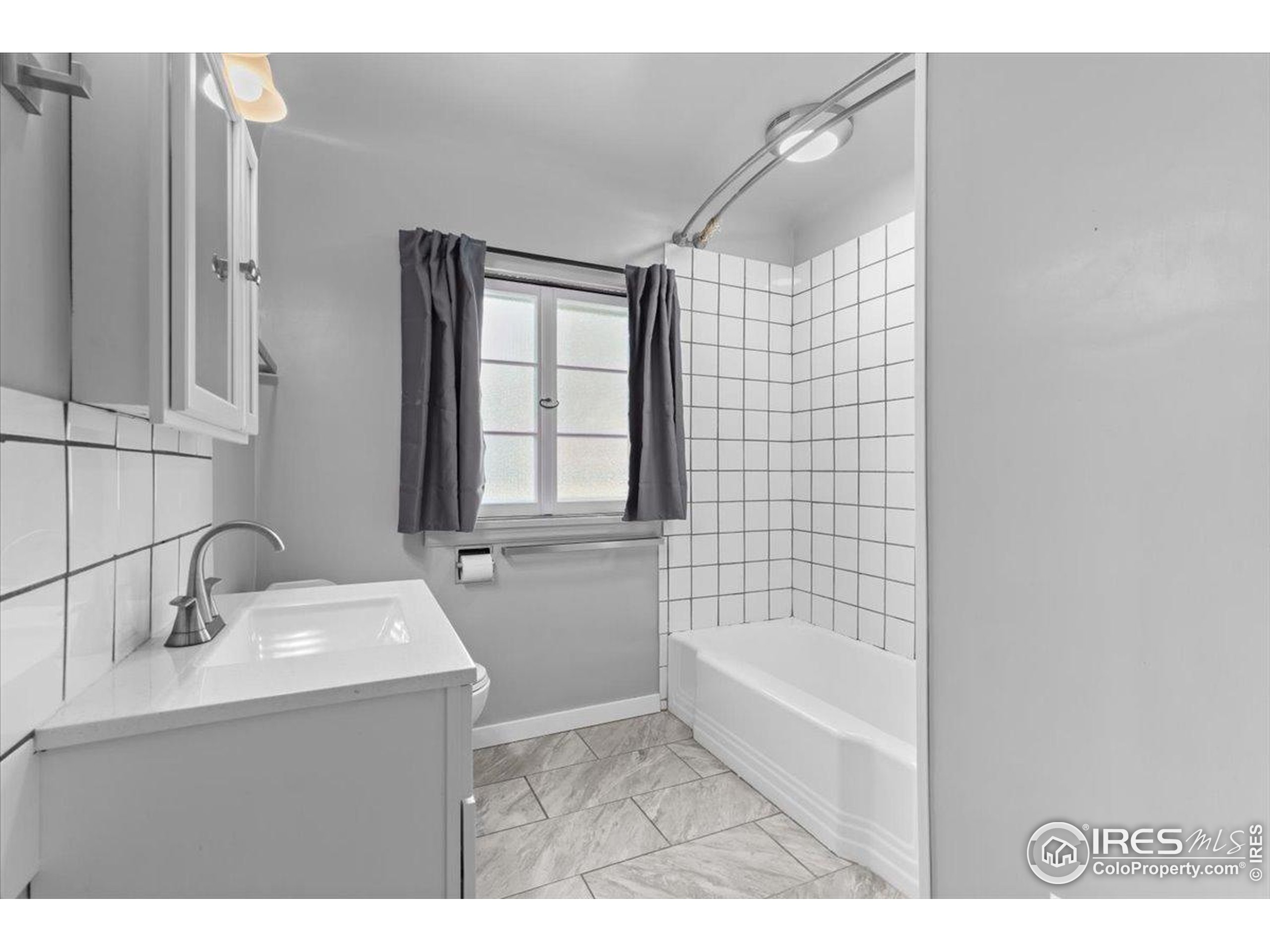 Loveland, Colorado, 80537, United States, 3 Bedrooms Bedrooms, ,1 BathroomBathrooms,Residential,For Sale,1910370