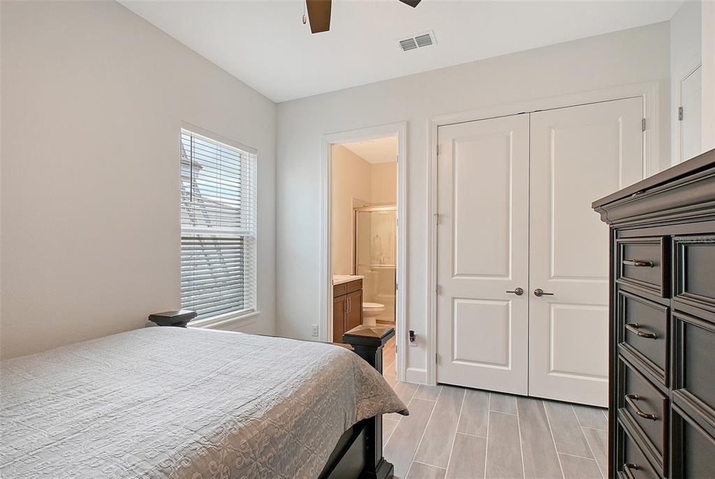 Palmetto, Florida, 34221, United States, 3 Bedrooms Bedrooms, ,3 BathroomsBathrooms,Residential,For Sale,1828169