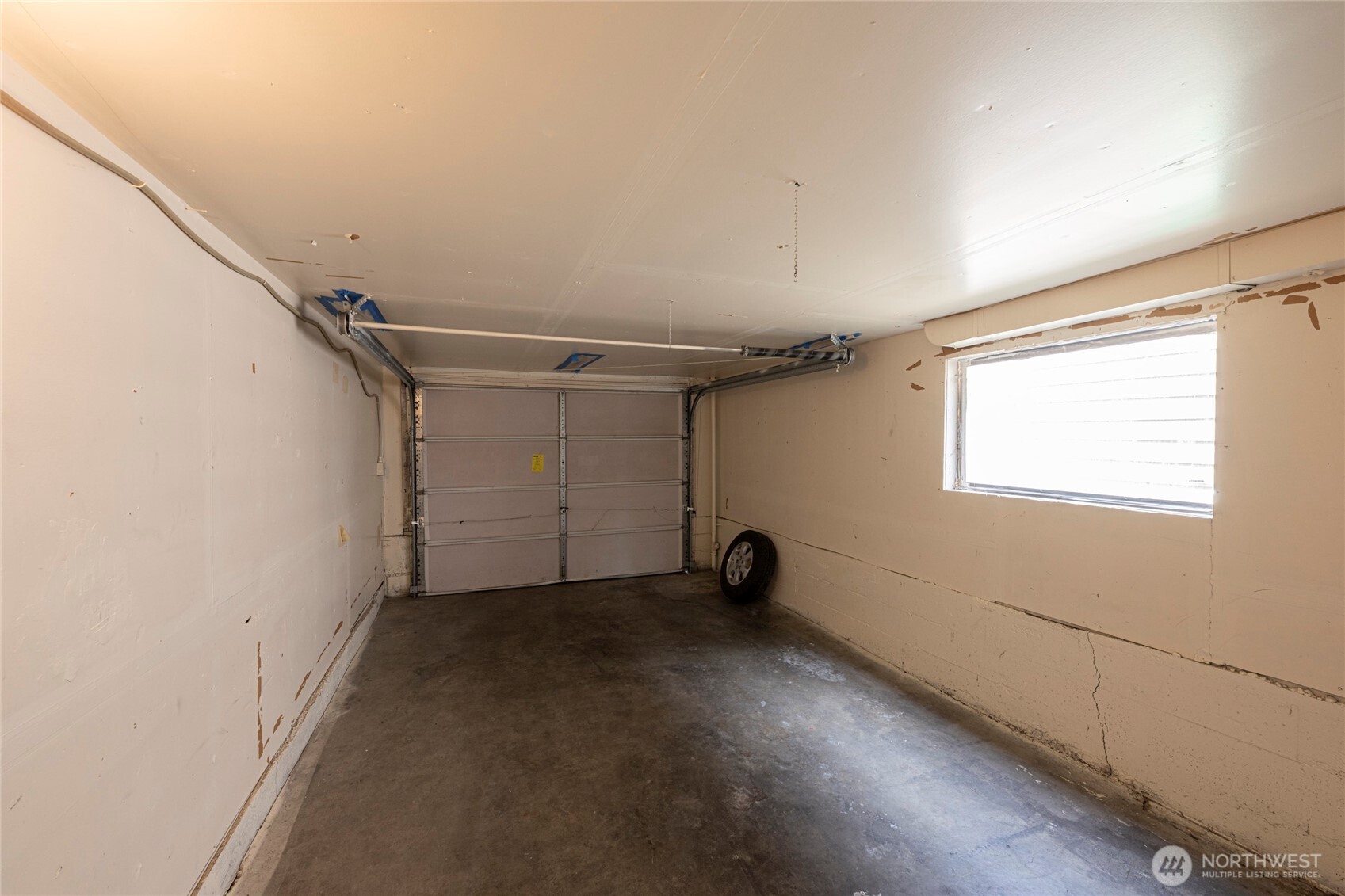 Seattle, Washington, 98125, United States, ,Residential,For Sale,1921913