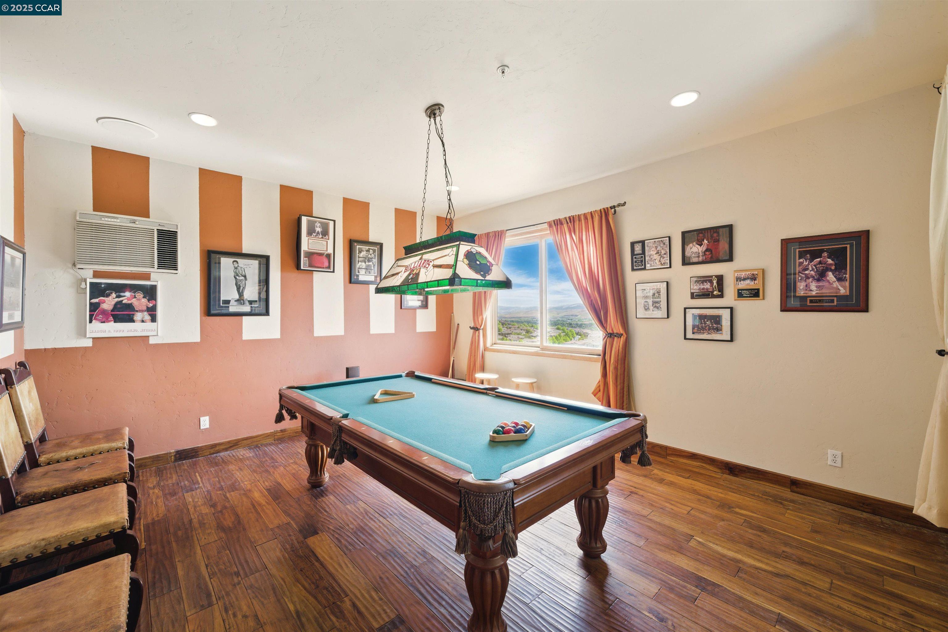 Danville, California, 94506, United States, 4 Bedrooms Bedrooms, ,4 BathroomsBathrooms,Residential,For Sale,1940508