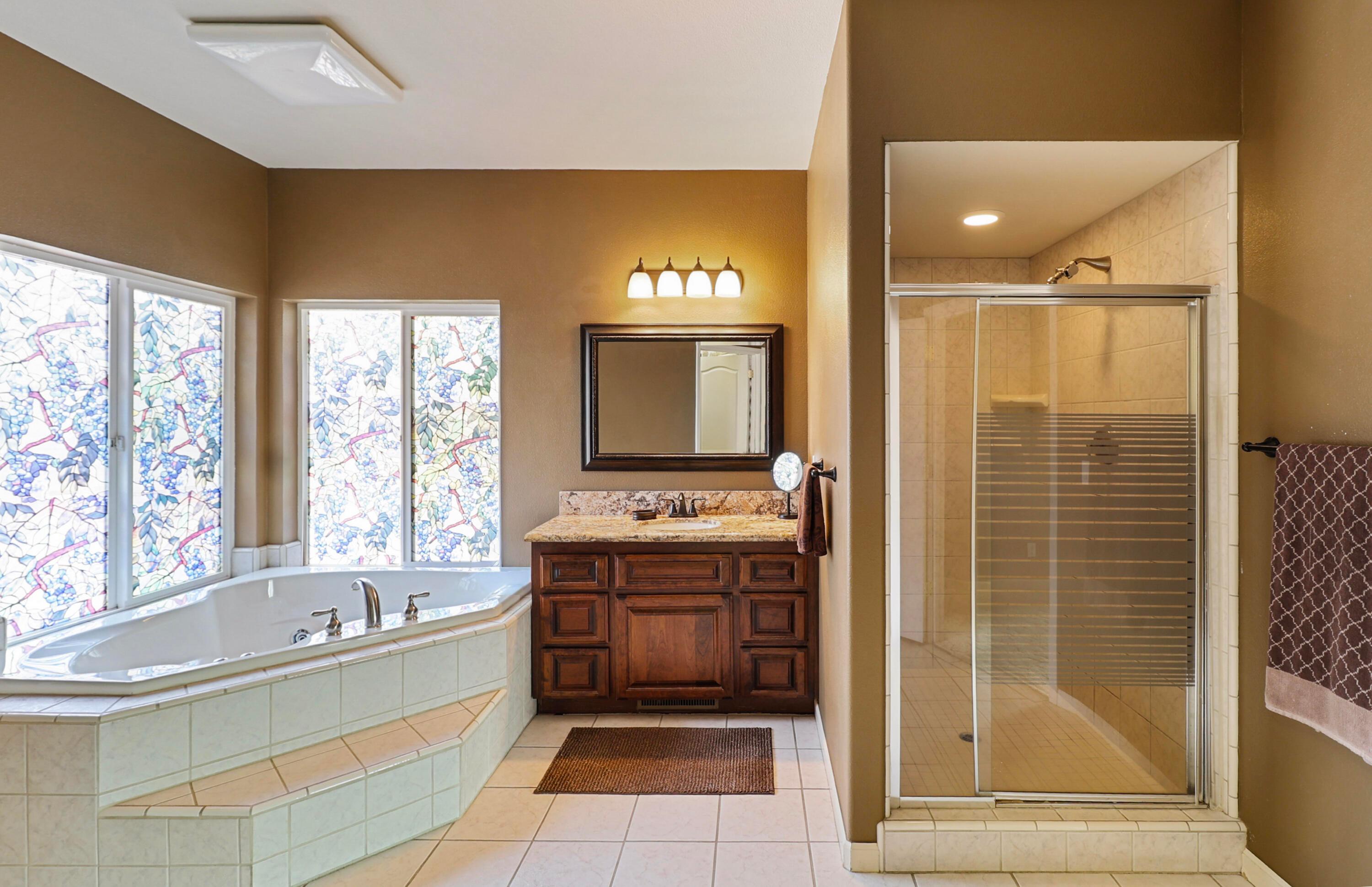 Redding, California, 96002, United States, 3 Bedrooms Bedrooms, ,3 BathroomsBathrooms,Residential,For Sale,1992839