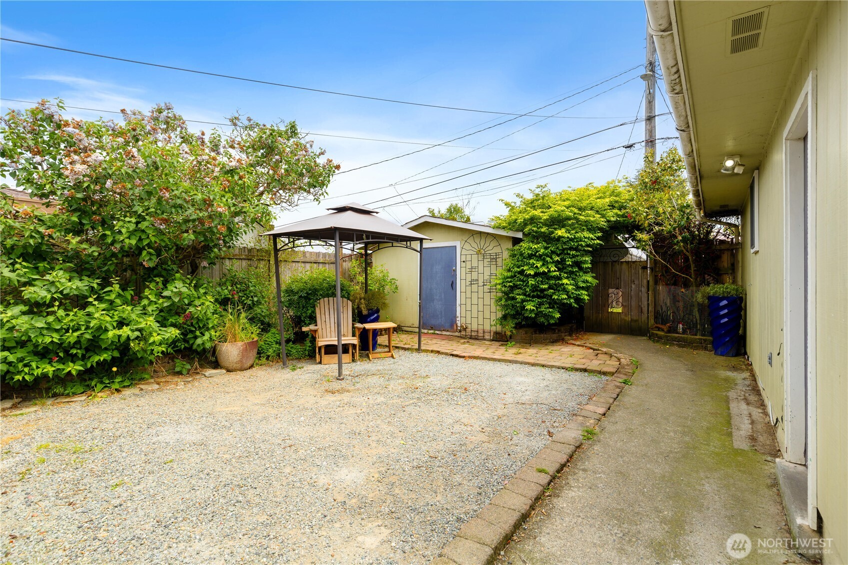 Seattle, Washington, 98126, United States, 4 Bedrooms Bedrooms, ,1 BathroomBathrooms,Residential,For Sale,1810627