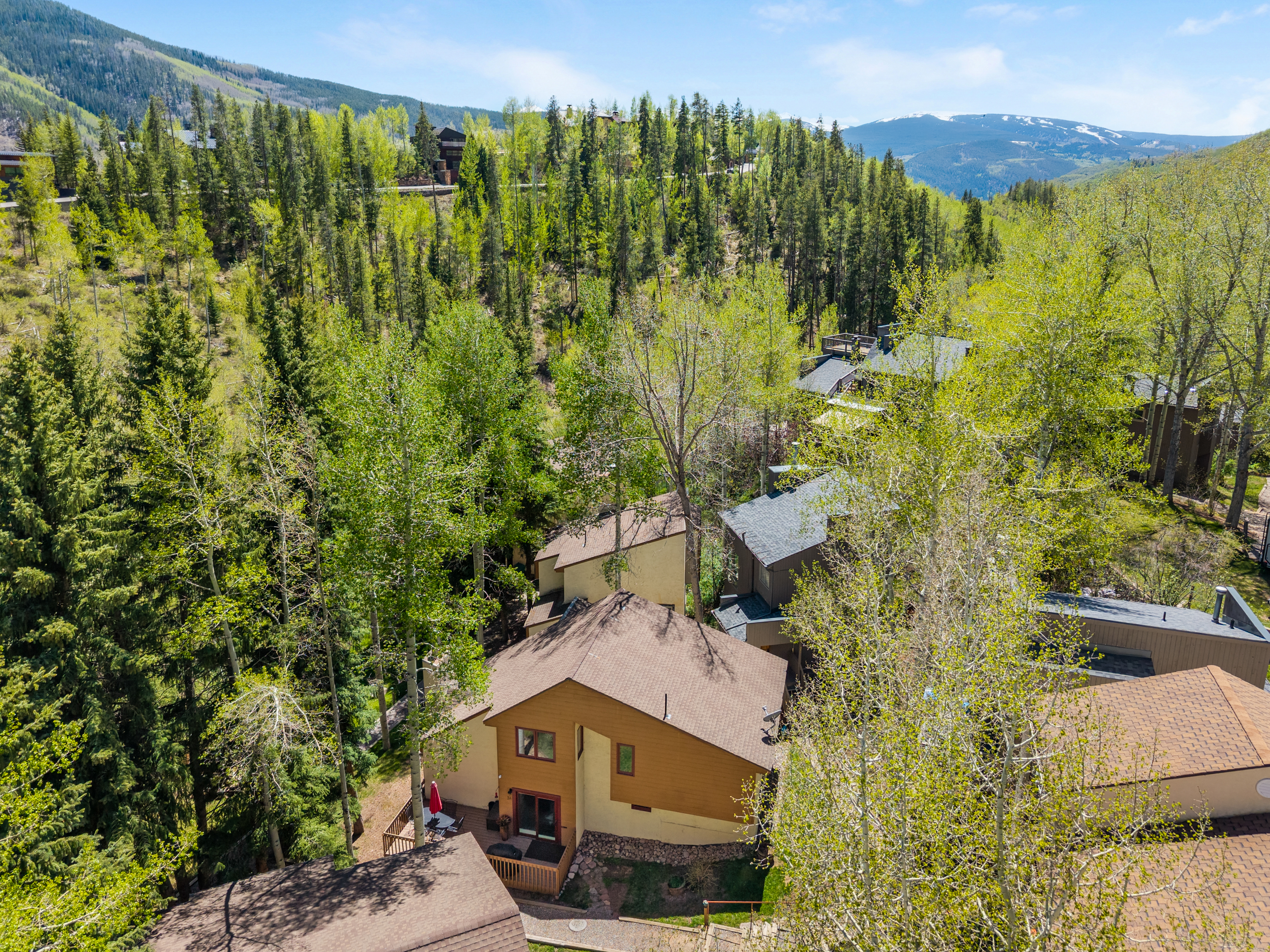  Surrounded by Meadow Views and Natural Beauty in Buffehr Creek - 物件實景