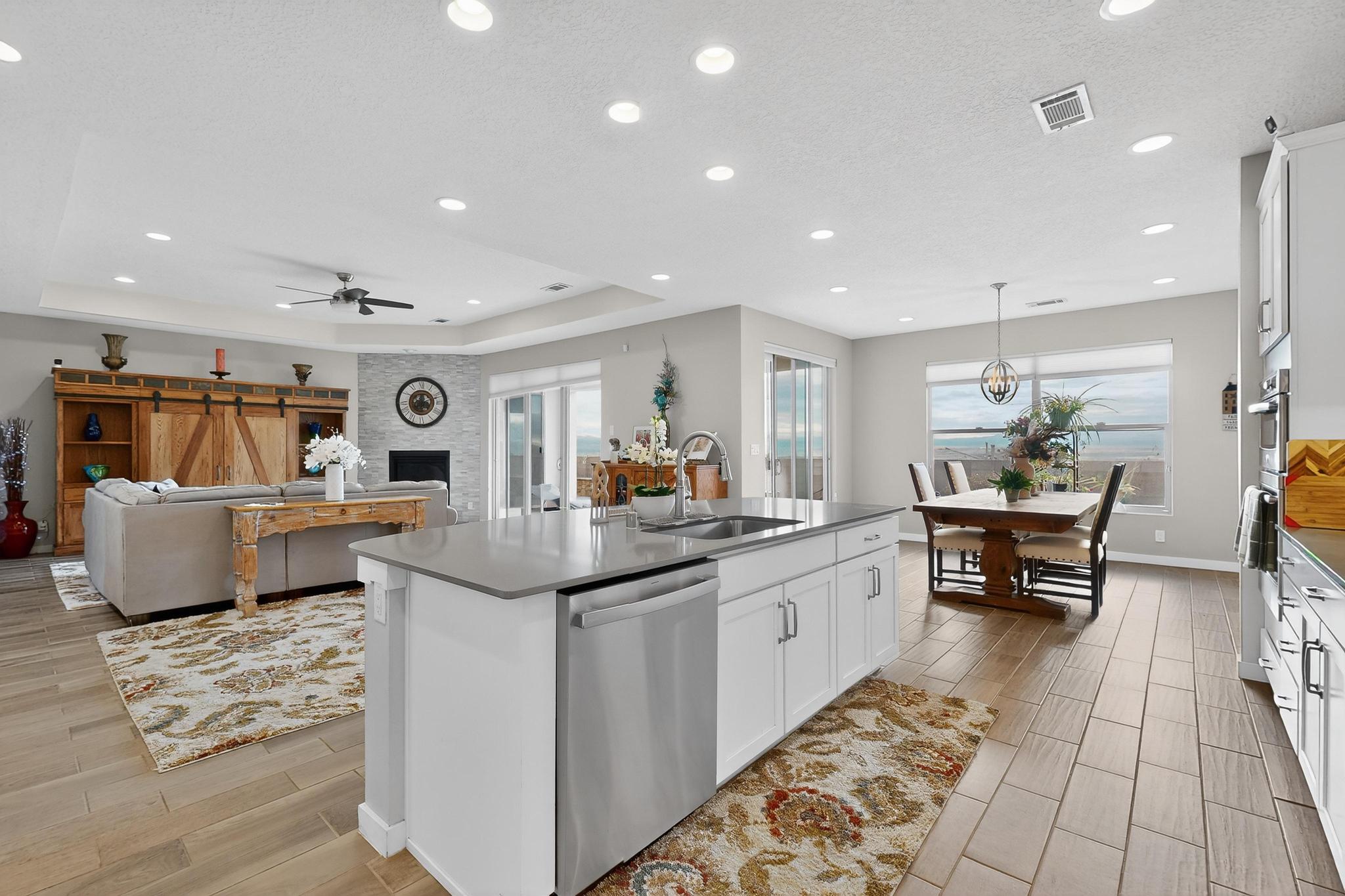 Albuquerque, New Mexico, 87120, United States, 3 Bedrooms Bedrooms, ,3 BathroomsBathrooms,Residential,For Sale,2008815