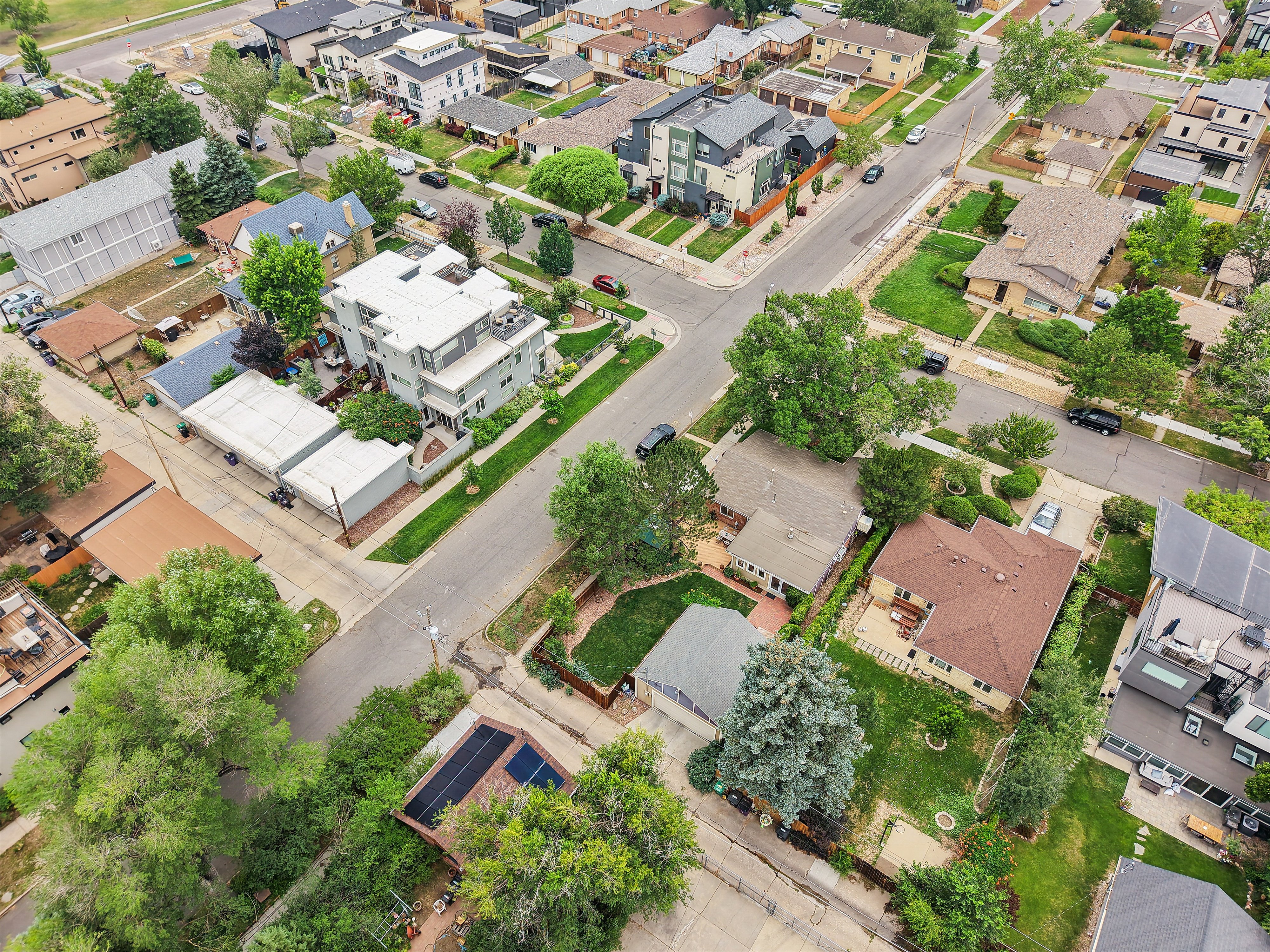  Beautifully Updated Brick Ranch One Block from Sloans Lake - 物件實景