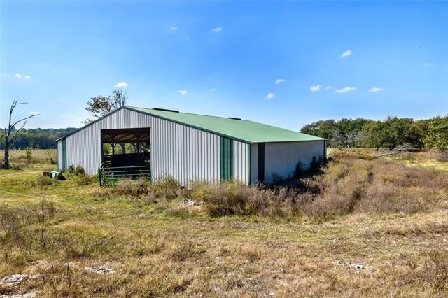 Hulbert, Oklahoma, 74441, United States, 4 Bedrooms Bedrooms, ,2 BathroomsBathrooms,Residential,For Sale,1983327