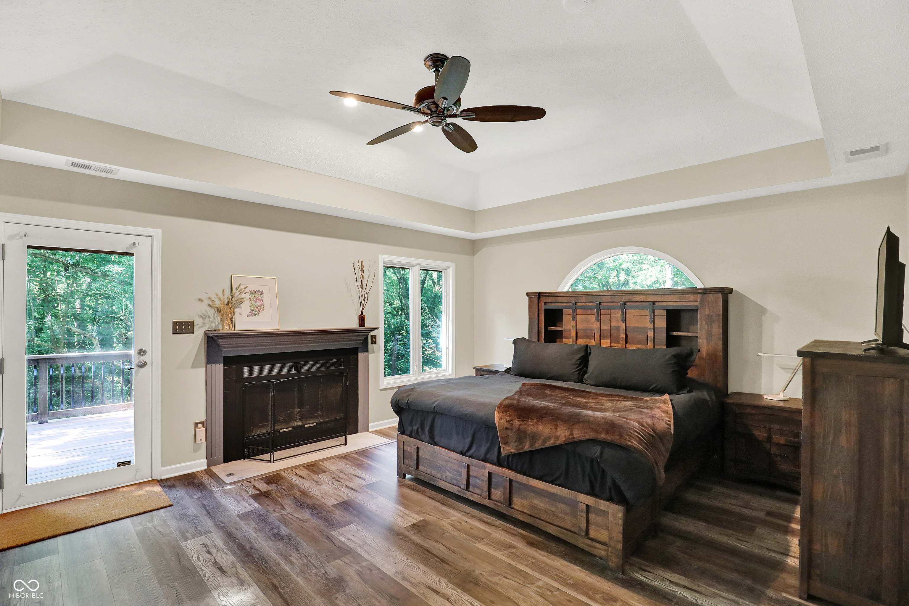 Indianapolis, Indiana, 46240, United States, 4 Bedrooms Bedrooms, ,3 BathroomsBathrooms,Residential,For Sale,1974215