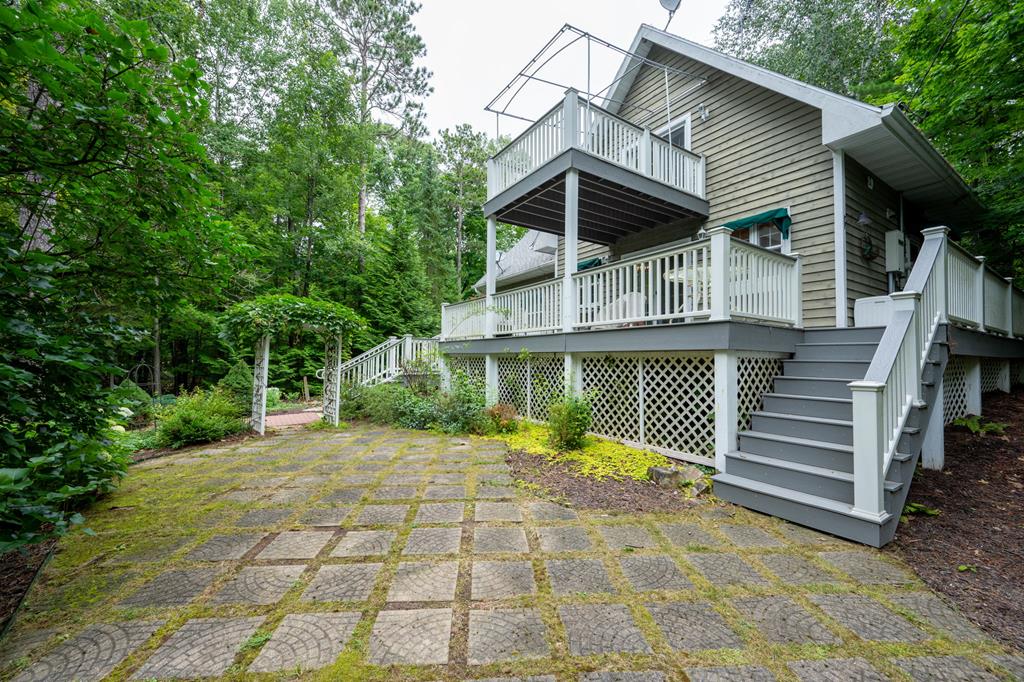 Sturgeon Bay, Wisconsin, 54235, United States, 3 Bedrooms Bedrooms, ,3 BathroomsBathrooms,Residential,For Sale,1927298