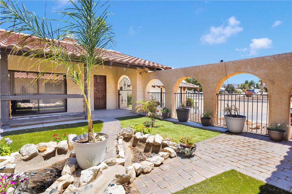 Apple Valley, California, 92307, United States, 4 Bedrooms Bedrooms, ,4 BathroomsBathrooms,Residential,For Sale,1980468