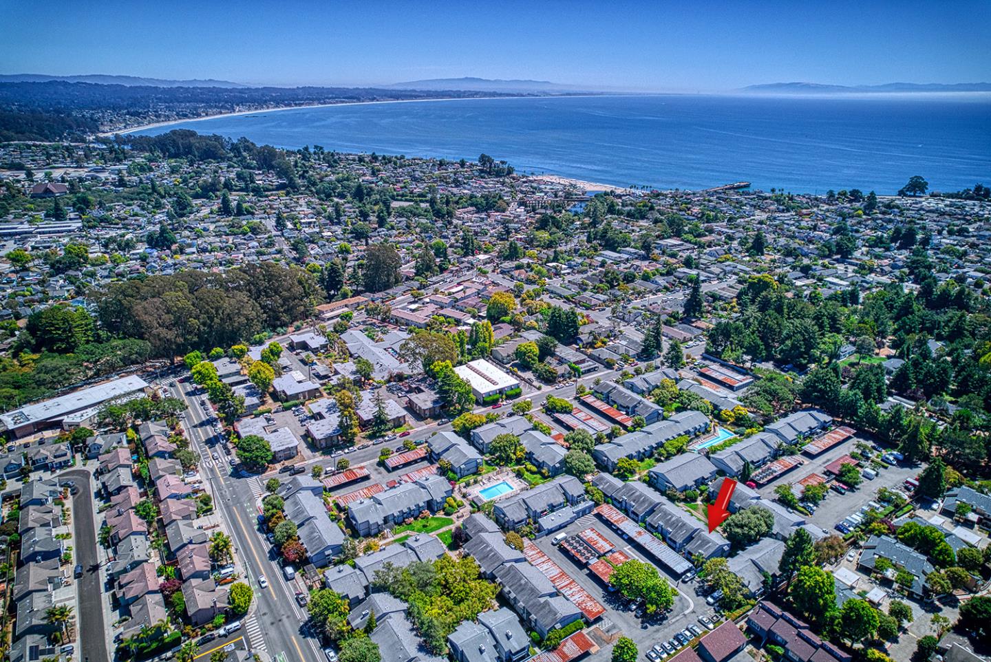 Capitola, California, 95010, United States, 2 Bedrooms Bedrooms, ,1 BathroomBathrooms,Residential,For Sale,1920106