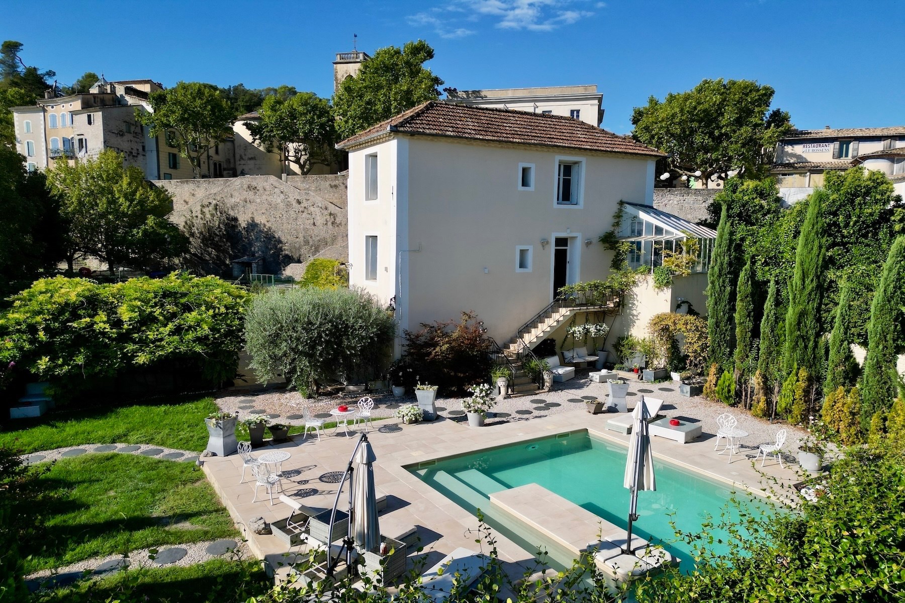  An Exceptional Maison de Maître with Direct Waterfront Setting - 物件實景