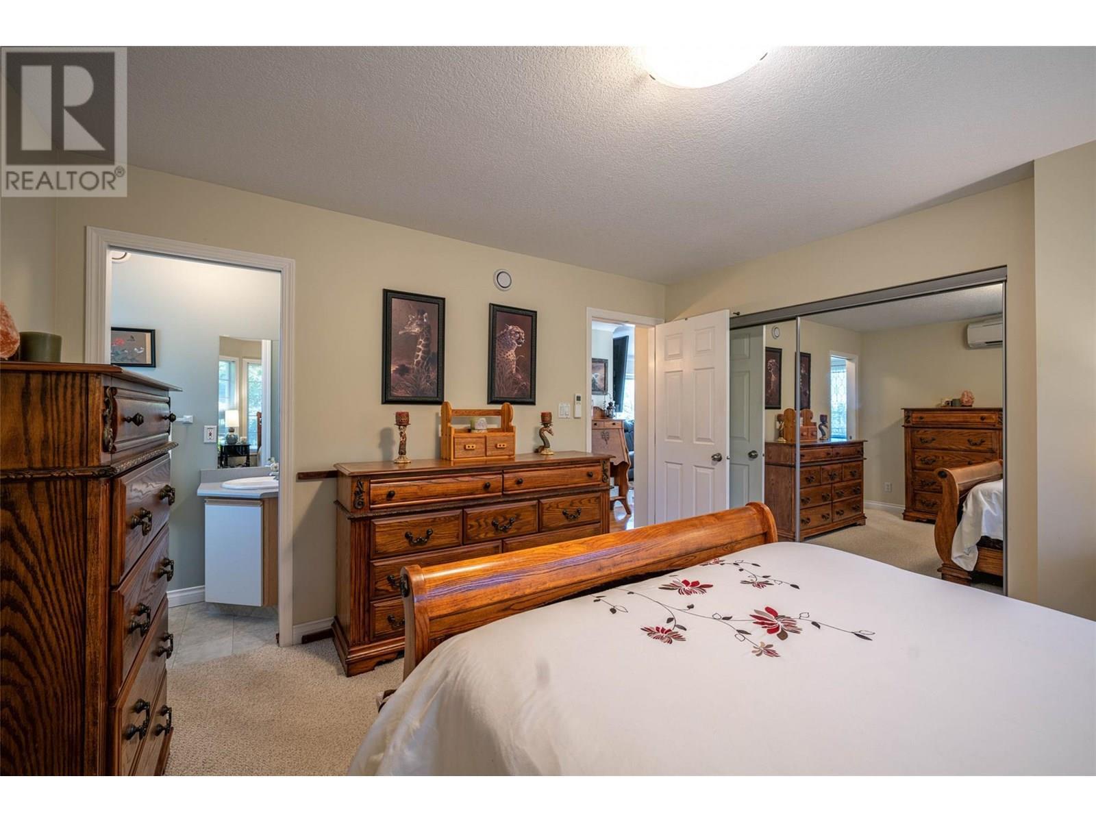 VERNON, British Columbia, V1H 1X1, CA, 4 Bedrooms Bedrooms, ,3 BathroomsBathrooms,Residential,For Sale,1948801