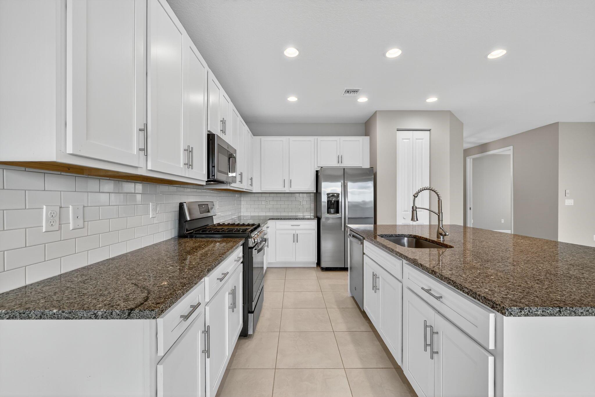 Port St Lucie, Florida, 34987, United States, 3 Bedrooms Bedrooms, ,2 BathroomsBathrooms,Residential,For Sale,1973694