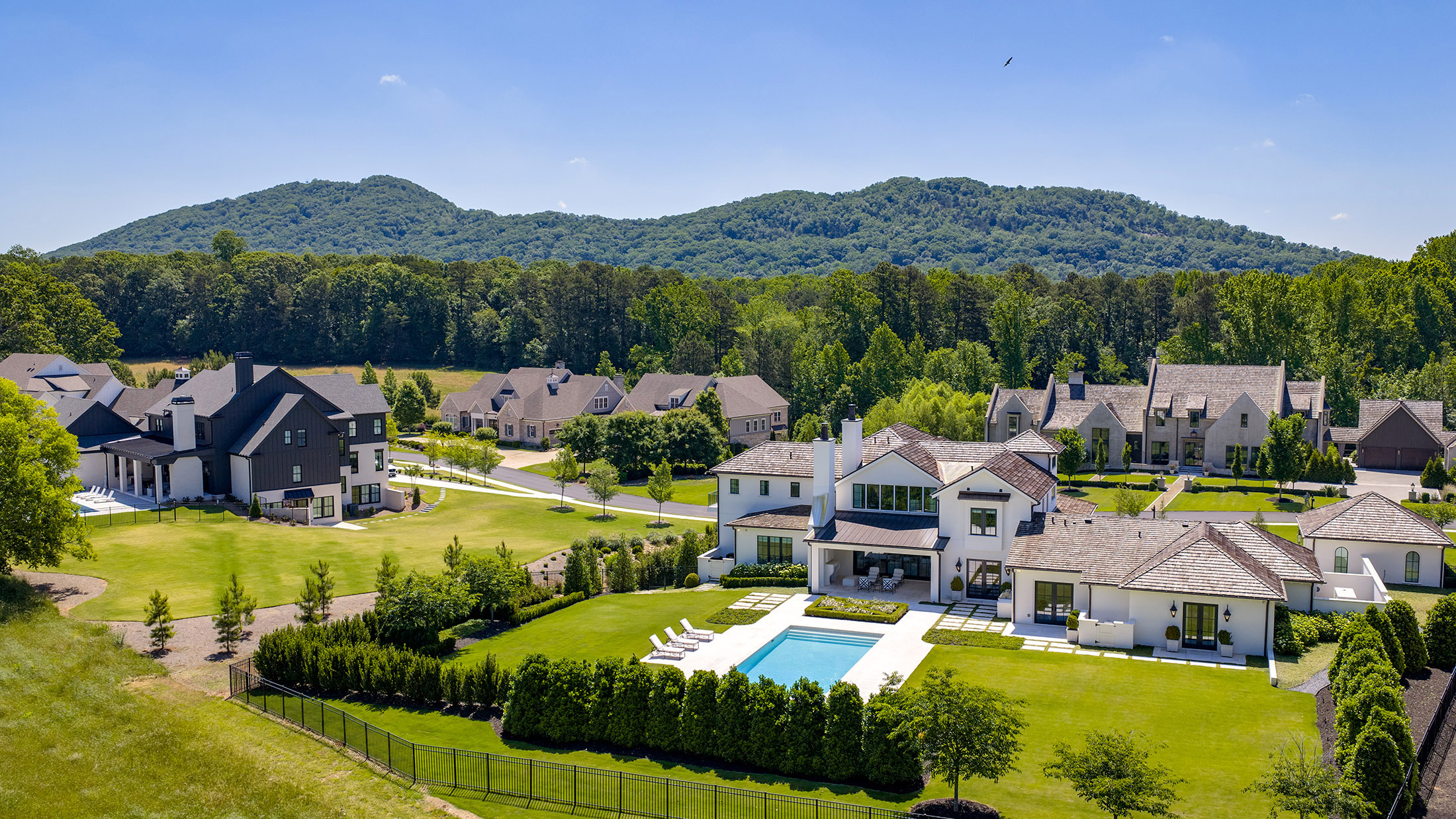  A Sophisticated Masterpiece of Modern Luxury - 物件實景