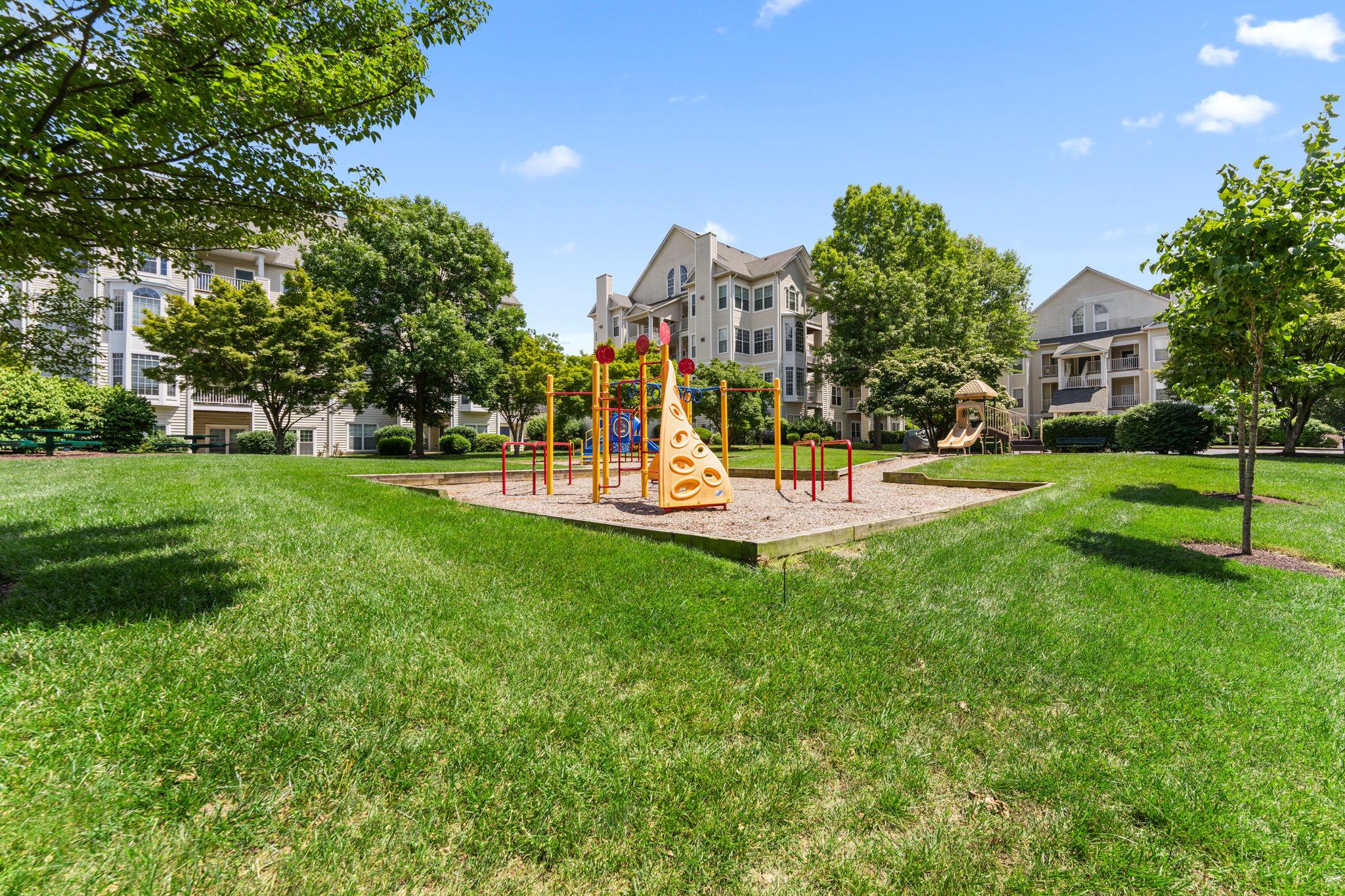  18503 Boysenberry Drive,Gaithersburg, MD, 20879 - 物件實景
