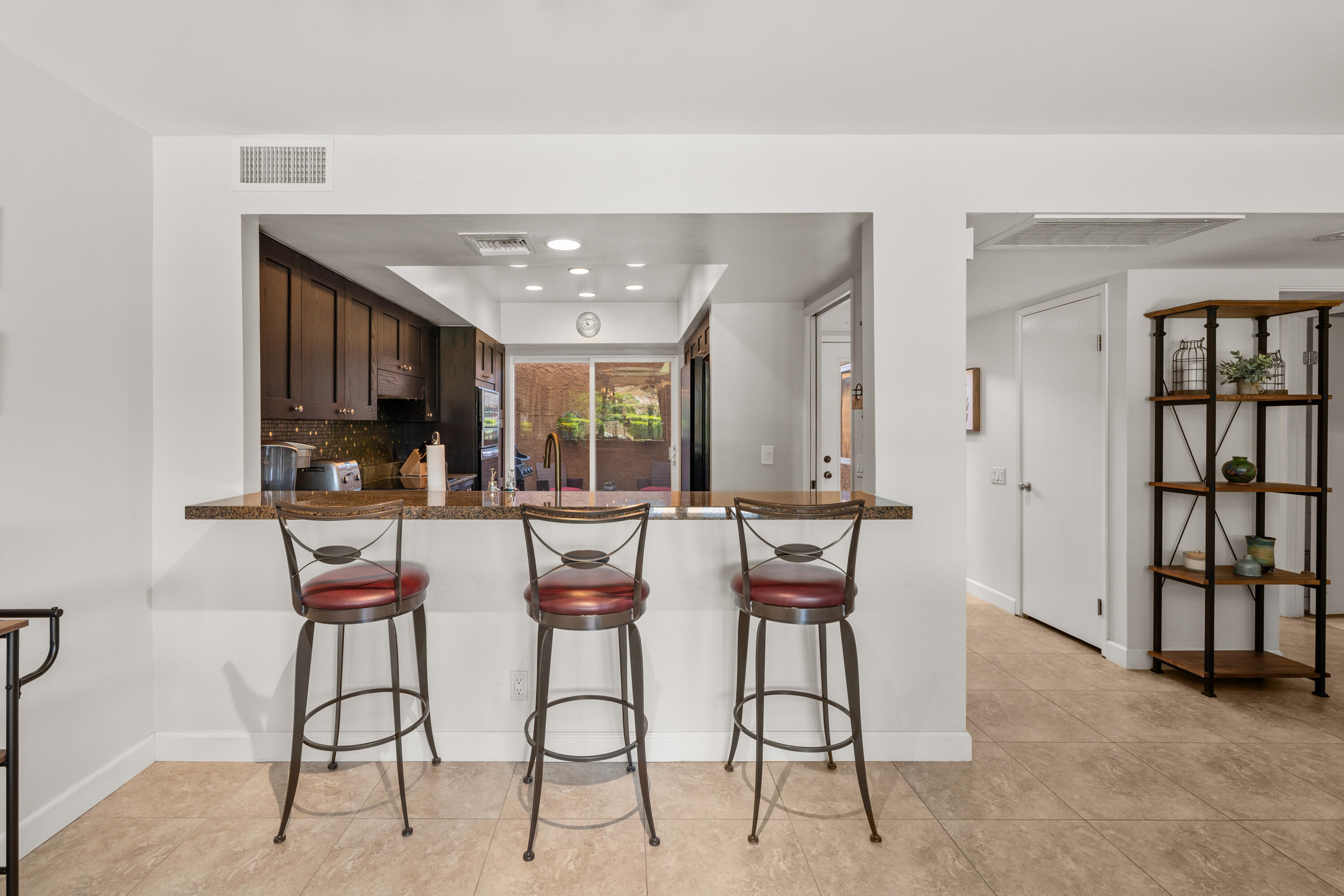 Palm Desert, California, 92260, United States, 4 Bedrooms Bedrooms, ,2 BathroomsBathrooms,Residential,For Sale,1942211