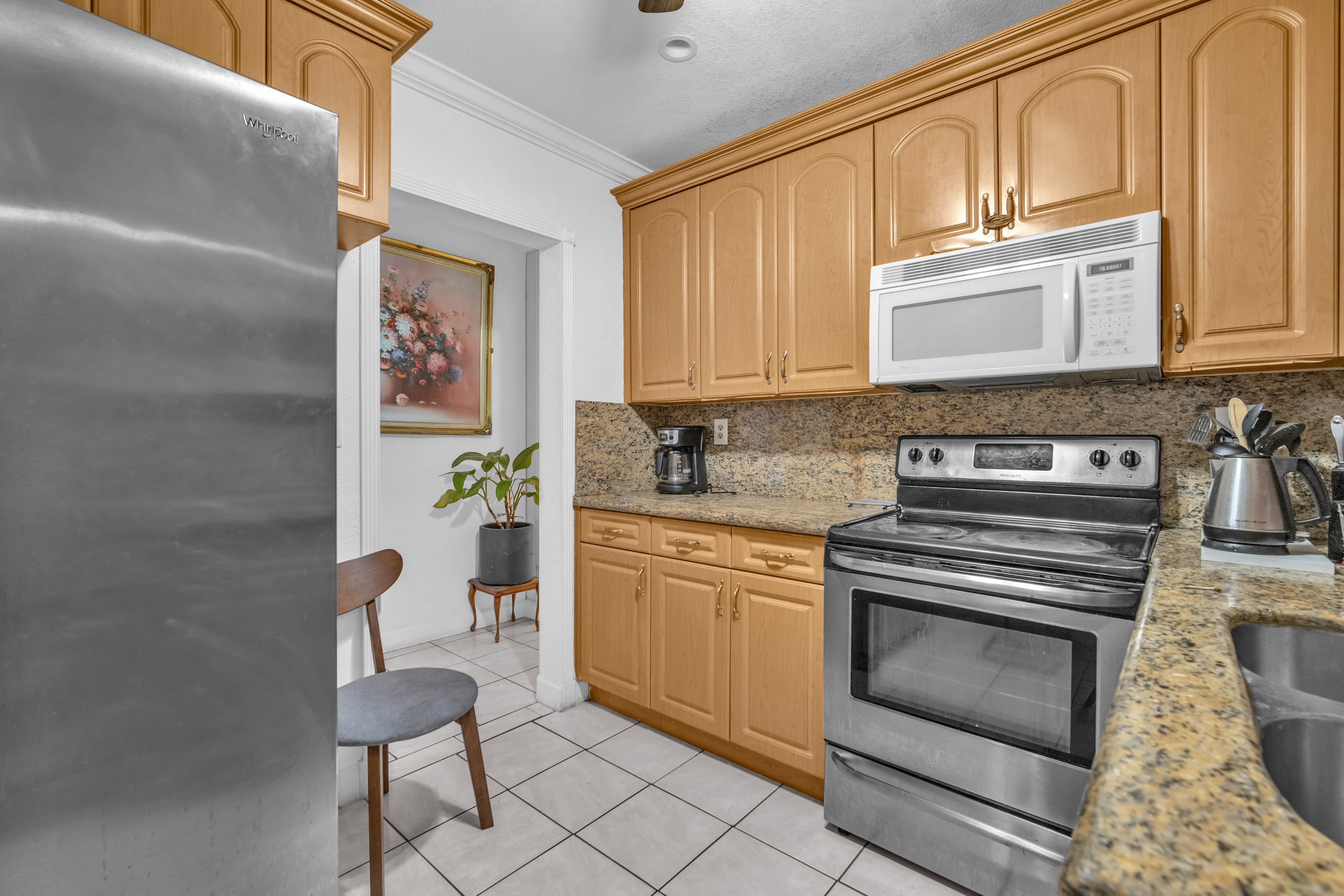  461 NW 17th Place, Fort Lauderdale, FL, 33311 - 物件實景