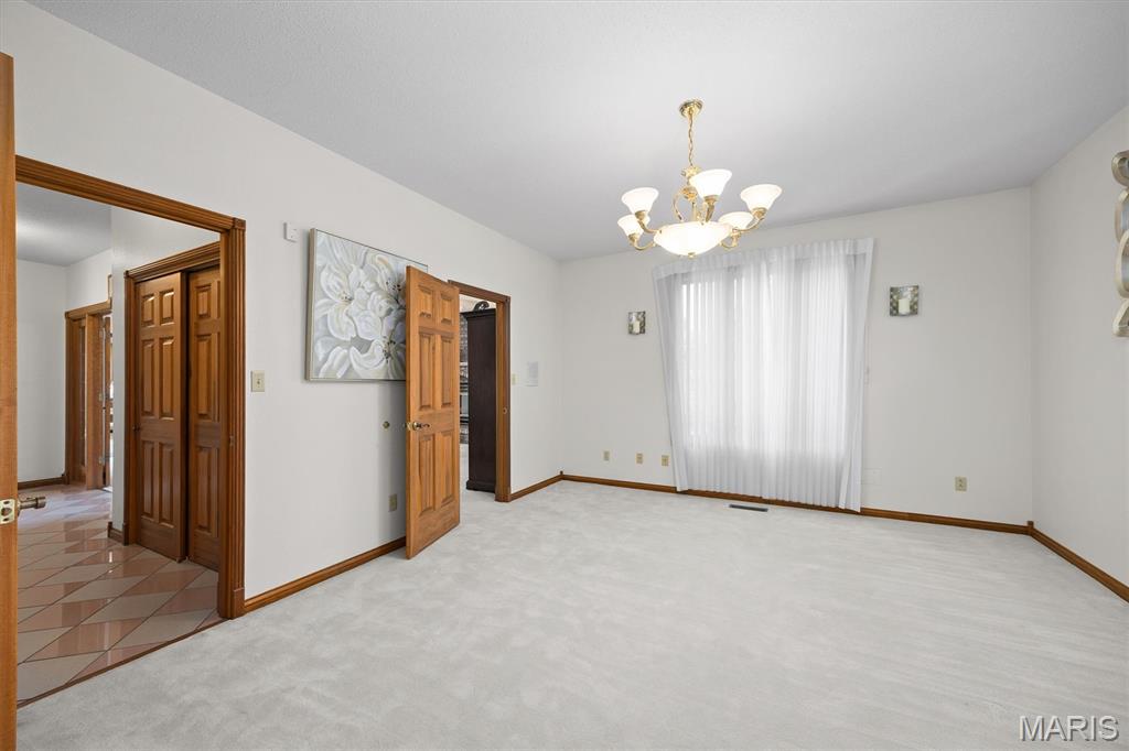 Shiloh, Illinois, 62221, United States, 5 Bedrooms Bedrooms, ,6 BathroomsBathrooms,Residential,For Sale,1890091