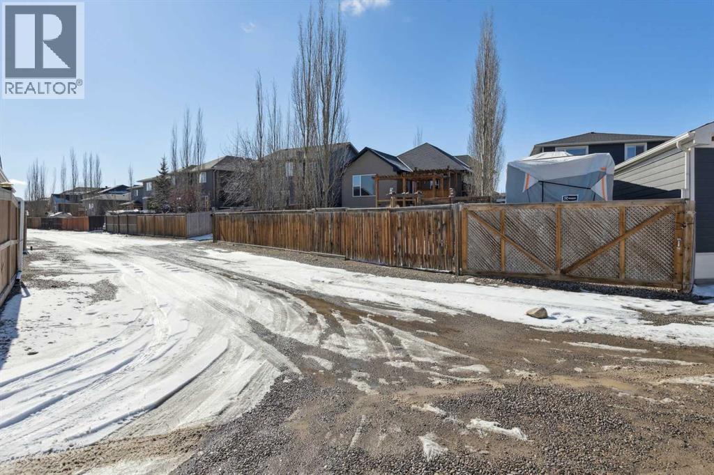 OKOTOKS, Alberta, T1S 0K1, CA, 4 Bedrooms Bedrooms, ,3 BathroomsBathrooms,Residential,For Sale,1950972