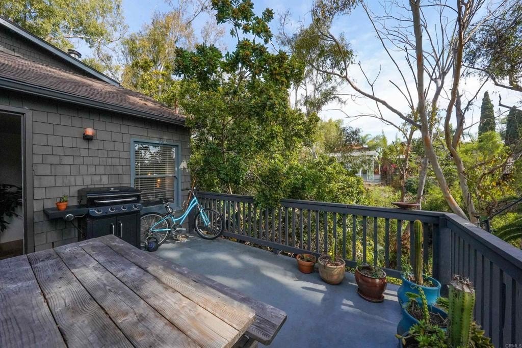 San Diego, California, 92102, United States, 3 Bedrooms Bedrooms, ,4 BathroomsBathrooms,Residential,For Sale,1991892