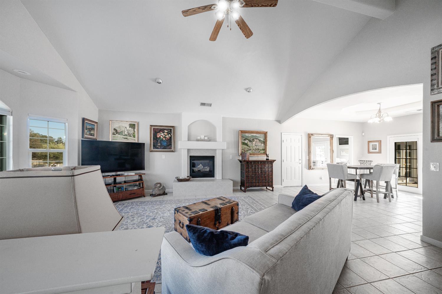 Madera, California, 93636, United States, 4 Bedrooms Bedrooms, ,3 BathroomsBathrooms,Residential,For Sale,1920863