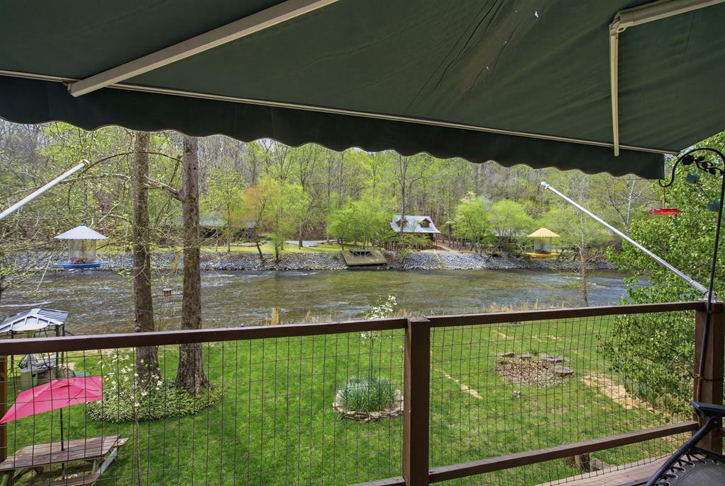 Ellijay, Georgia, 30540, United States, 3 Bedrooms Bedrooms, ,3 BathroomsBathrooms,Residential,For Sale,2034998