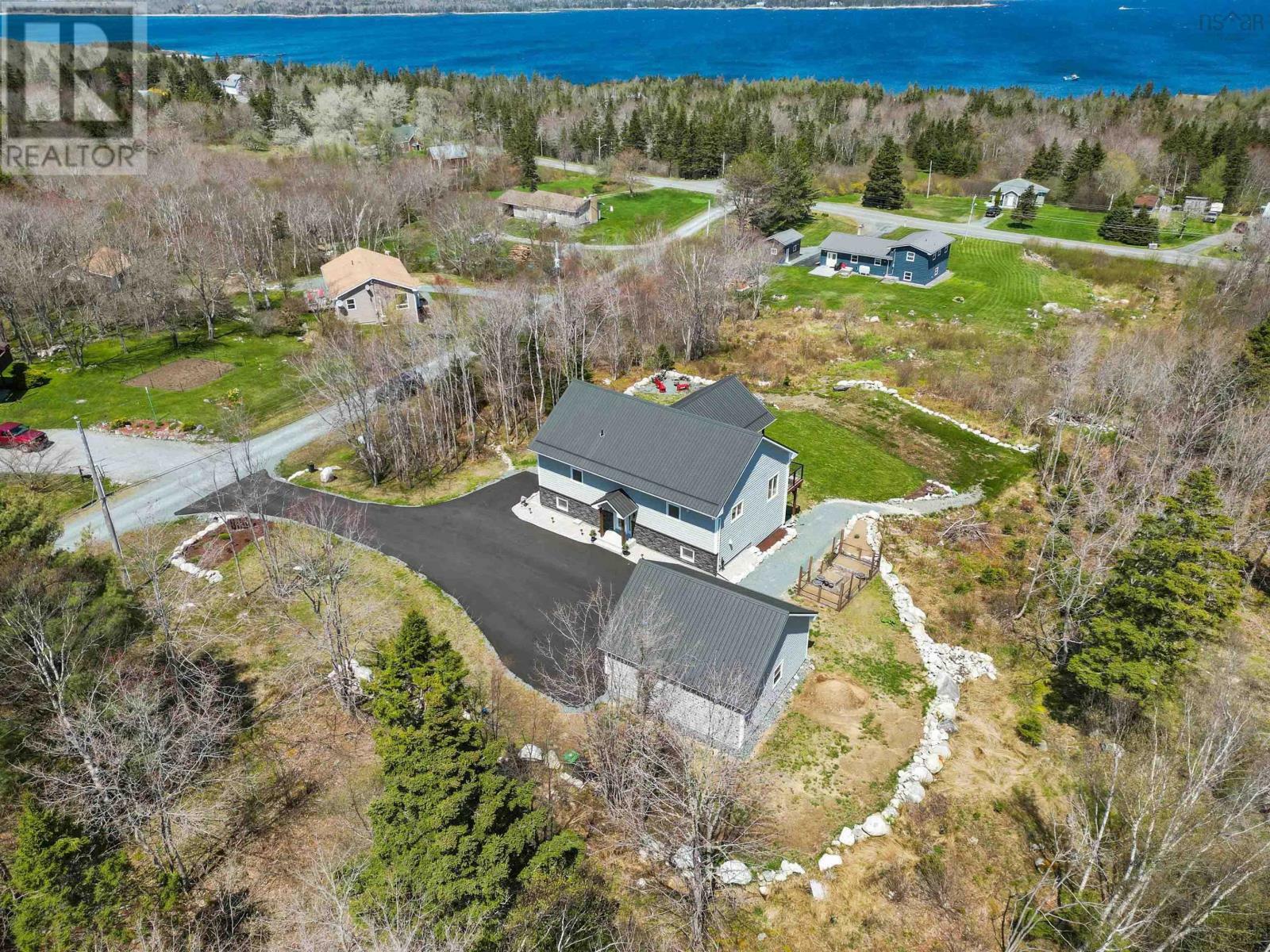 MOOSE HARBOUR, Nova Scotia, B0T 1K0, CA, 3 Bedrooms Bedrooms, ,2 BathroomsBathrooms,Residential,For Sale,1836793