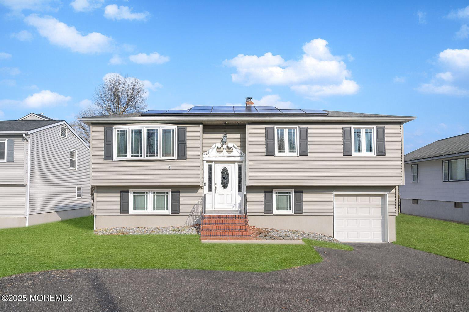 Brick, New Jersey, 08724, United States, 4 Bedrooms Bedrooms, ,2 BathroomsBathrooms,Residential,For Sale,2001945