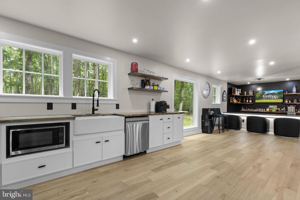 Spotsylvania, Virginia, 22551, United States, 4 Bedrooms Bedrooms, ,4 BathroomsBathrooms,Residential,For Sale,1981992