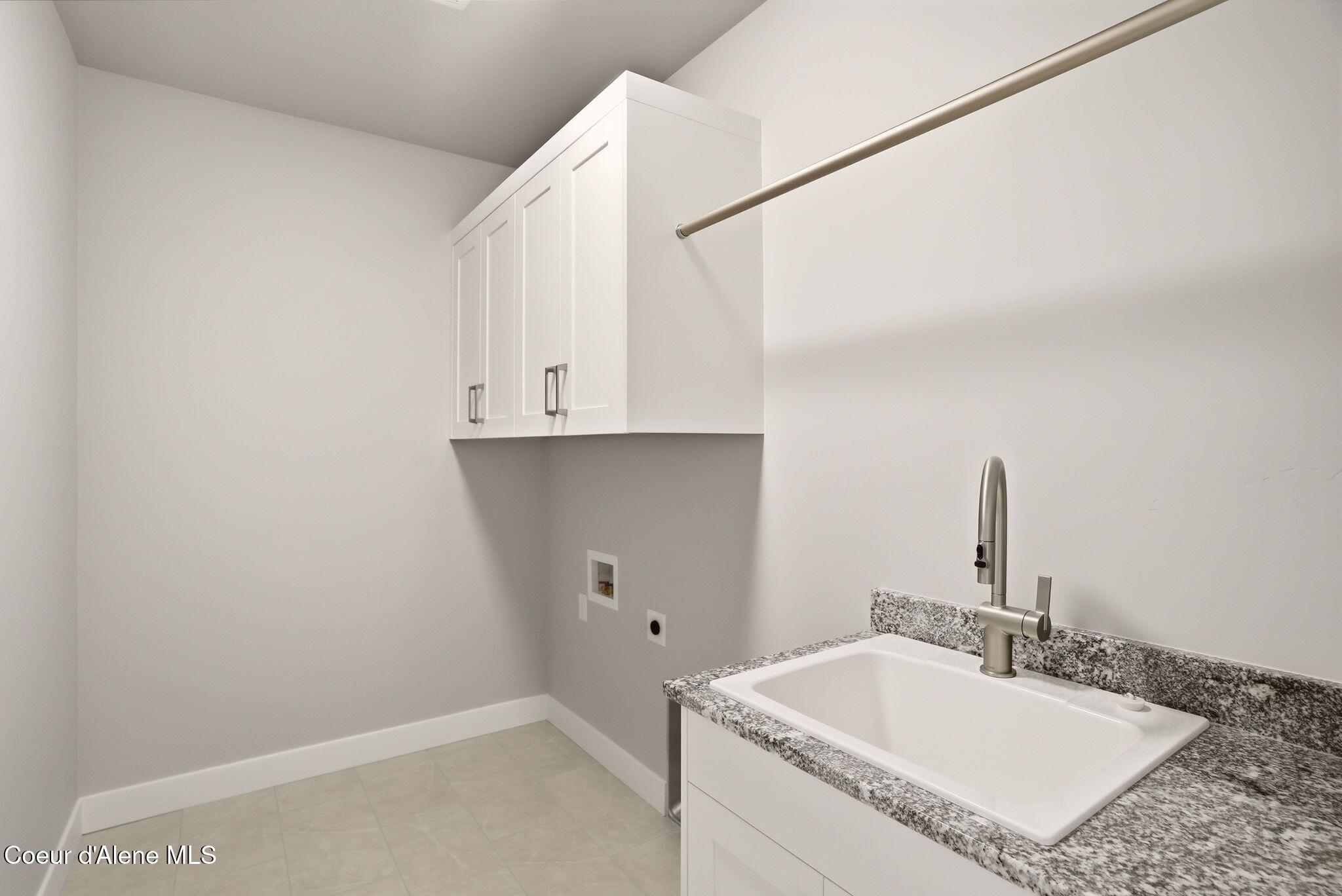 Coeur d'Alene, Idaho, 83815, United States, 4 Bedrooms Bedrooms, ,3 BathroomsBathrooms,Residential,For Sale,2039969