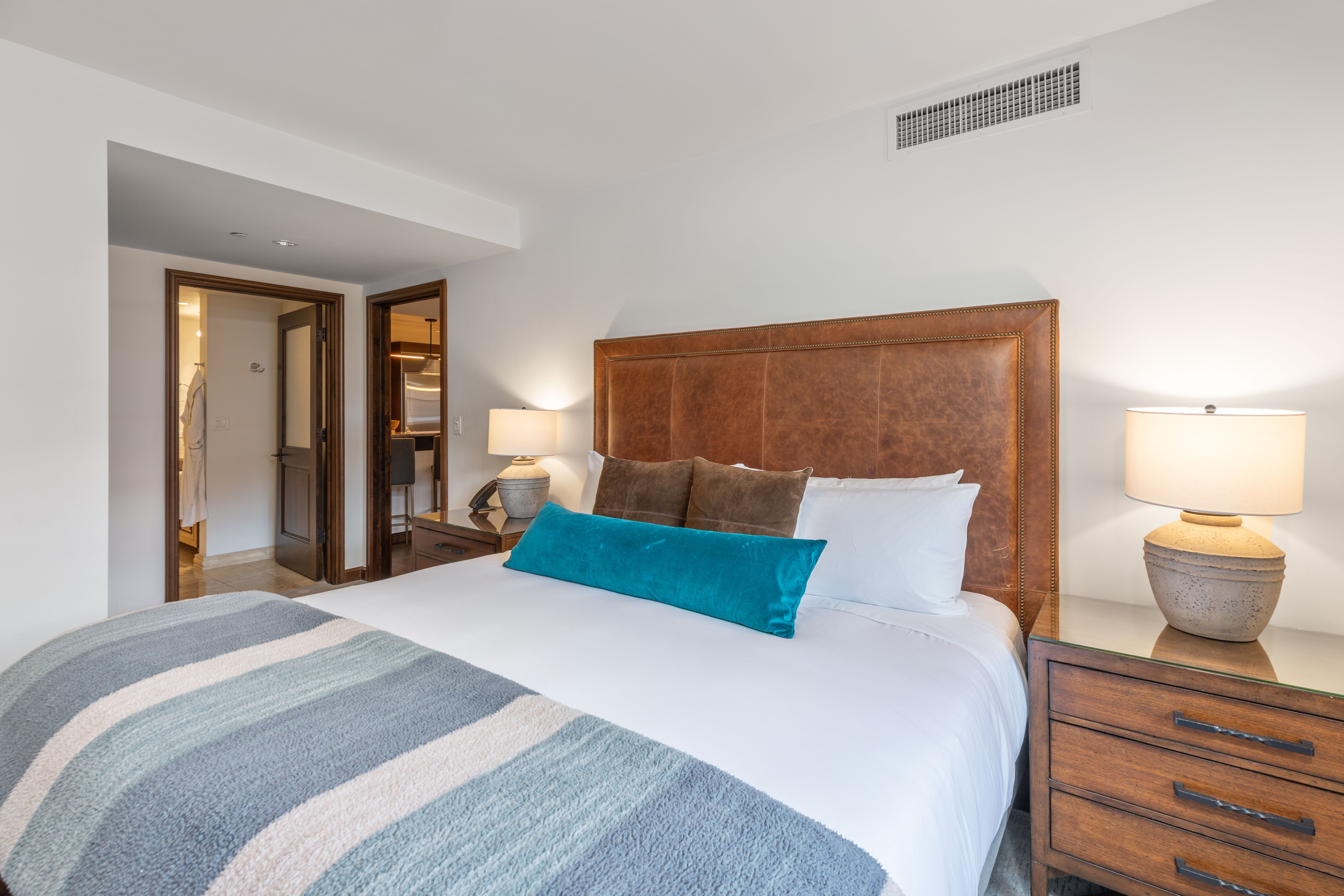  New Remodeled 2 Bedroom Condo in The Madeline - 物件實景