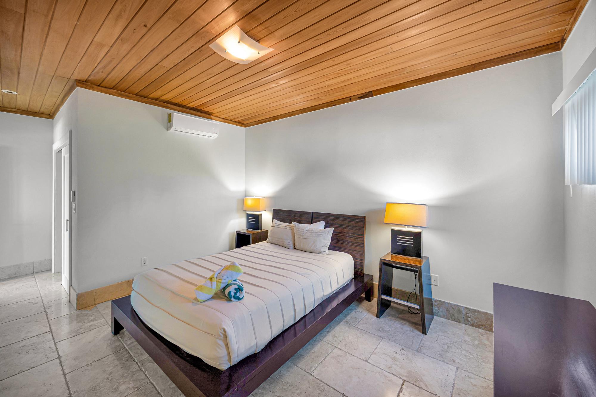 Governors Harbour, Eleuthera, BS, 4 Bedrooms Bedrooms, ,4 BathroomsBathrooms,Residential,For Sale,1991339