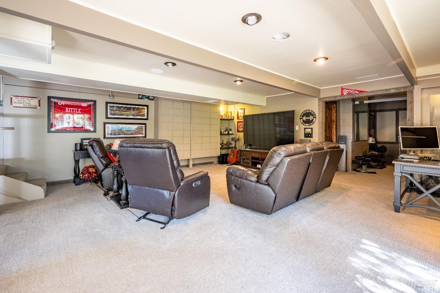 Ukiah, California, 95482, United States, 3 Bedrooms Bedrooms, ,4 BathroomsBathrooms,Residential,For Sale,2000121