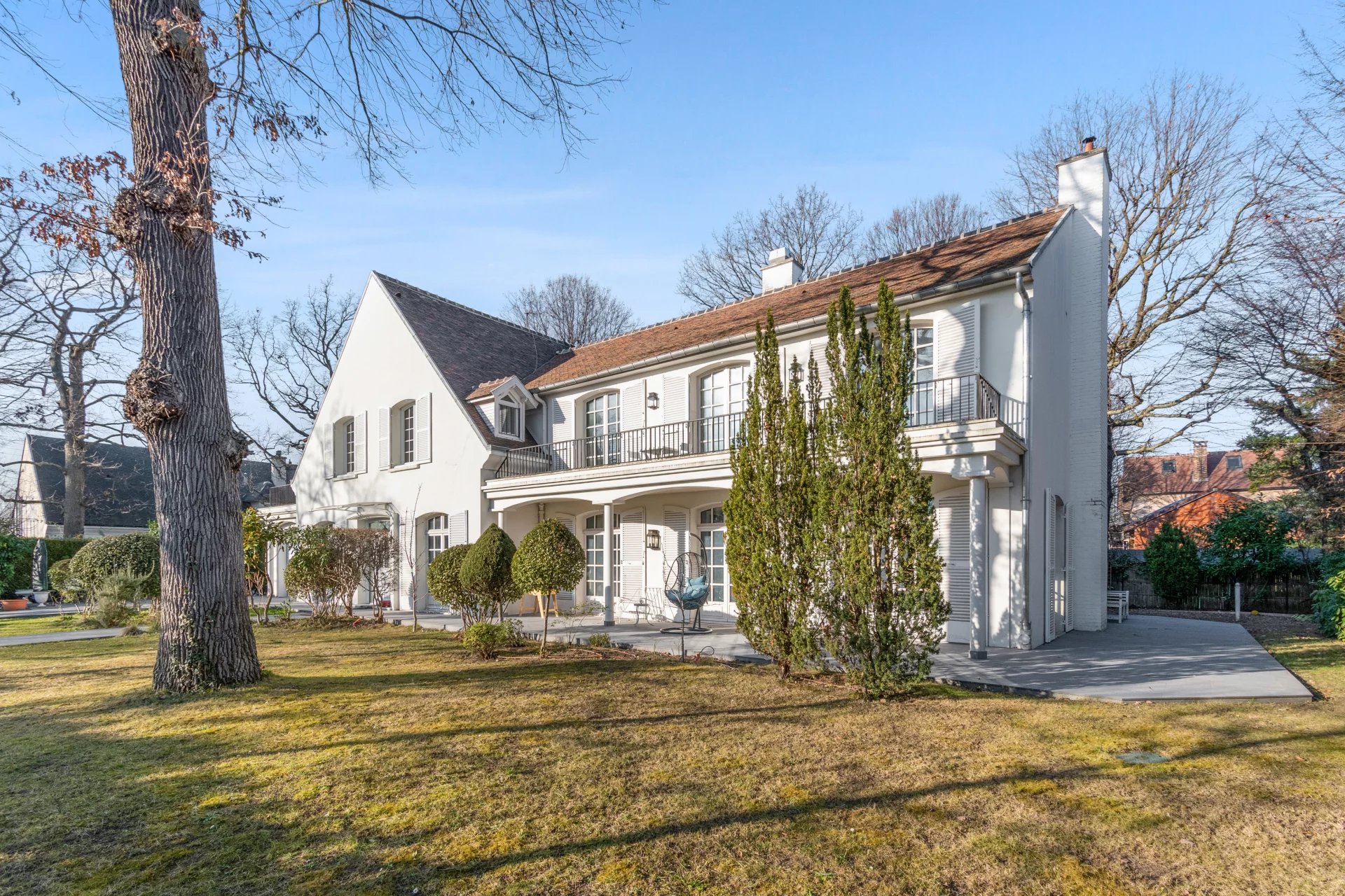 Le Vésinet, Île-de-France, 78110, FR, 9 Bedrooms Bedrooms, ,6 BathroomsBathrooms,Residential,For Sale,1994556