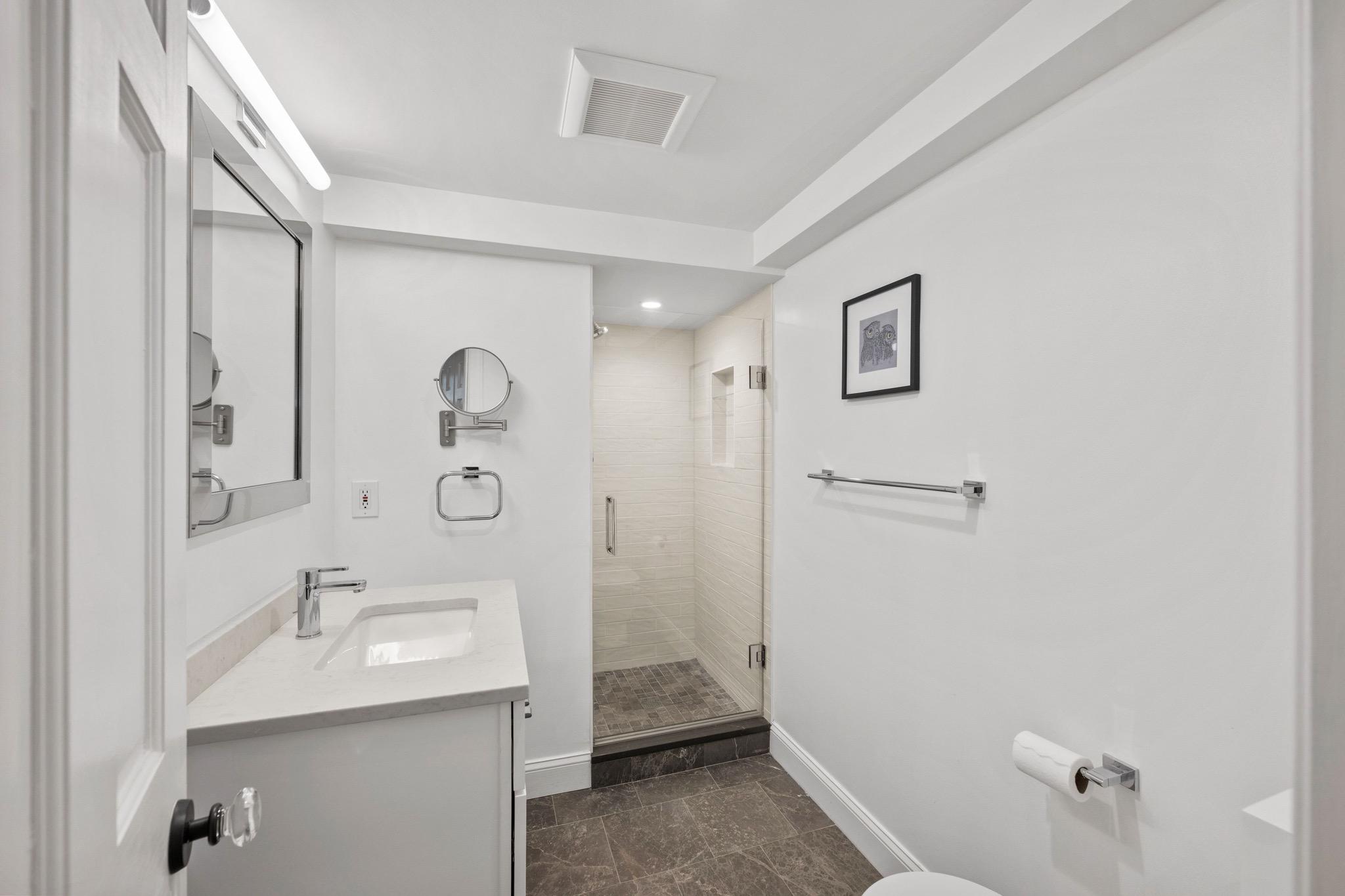  7409 Ridgewood Avenue, Chevy Chase, MD, 20815 - 物件實景