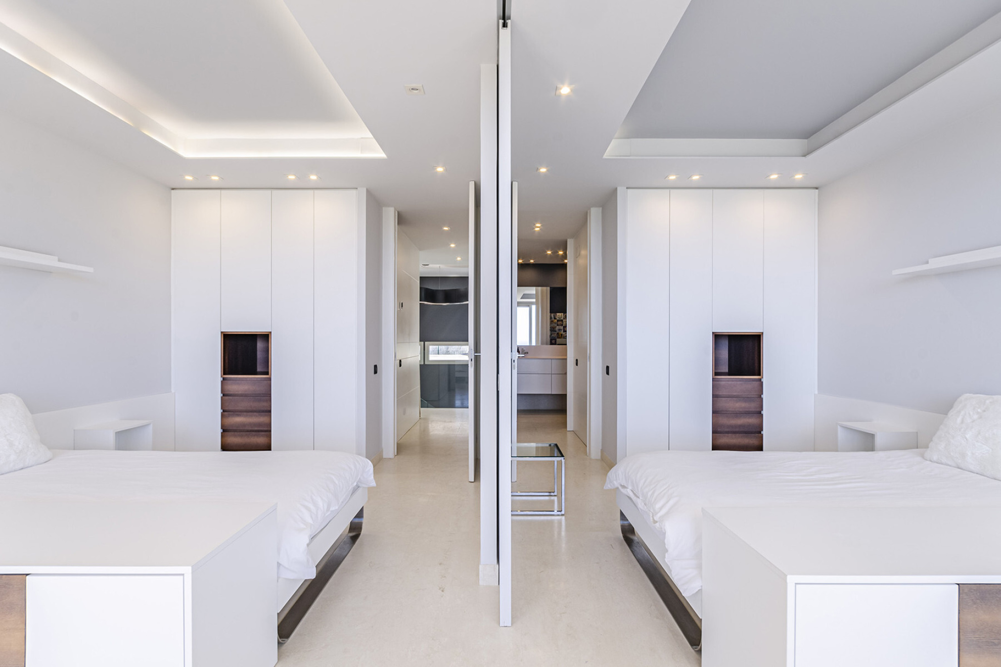  Modern villa with extraordinary ocean, golf and city views - 物件實景
