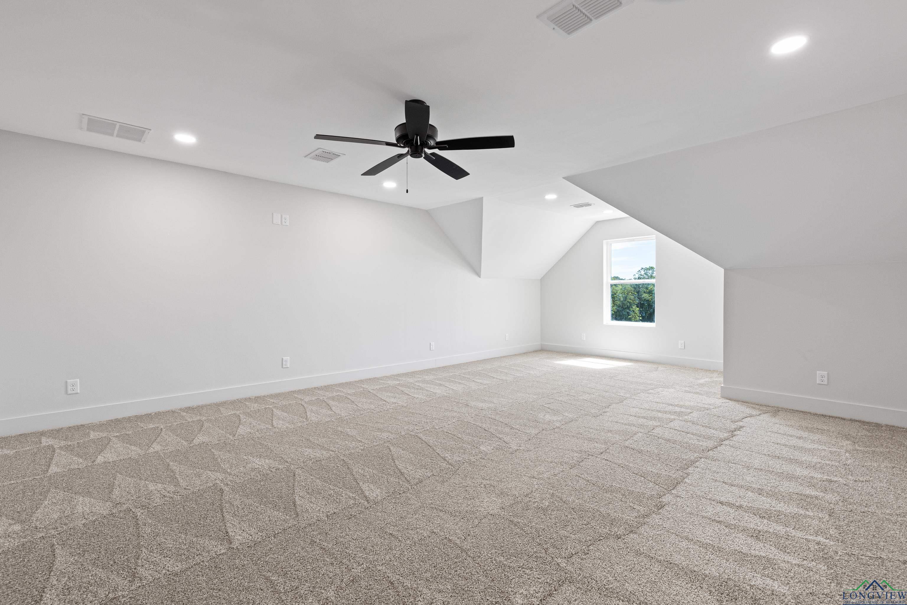Diana, Texas, 75640, United States, 4 Bedrooms Bedrooms, ,3 BathroomsBathrooms,Residential,For Sale,1828034