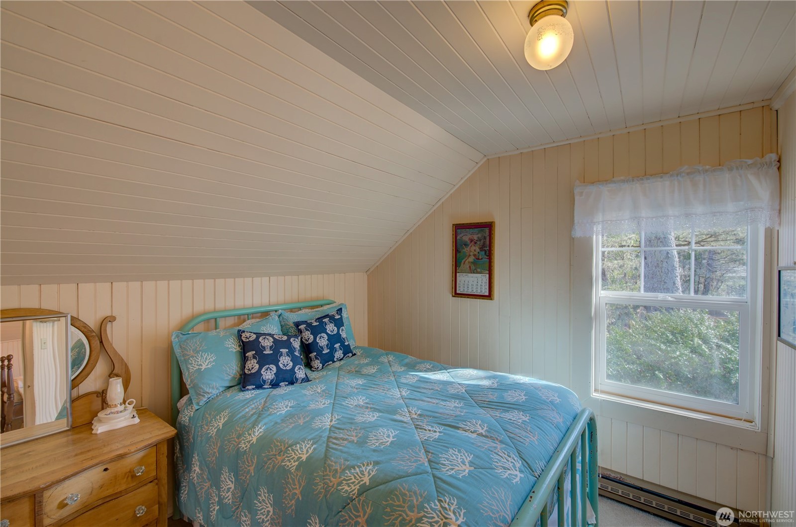 Seaview, Washington, 98644, United States, 4 Bedrooms Bedrooms, ,1 BathroomBathrooms,Residential,For Sale,1922950