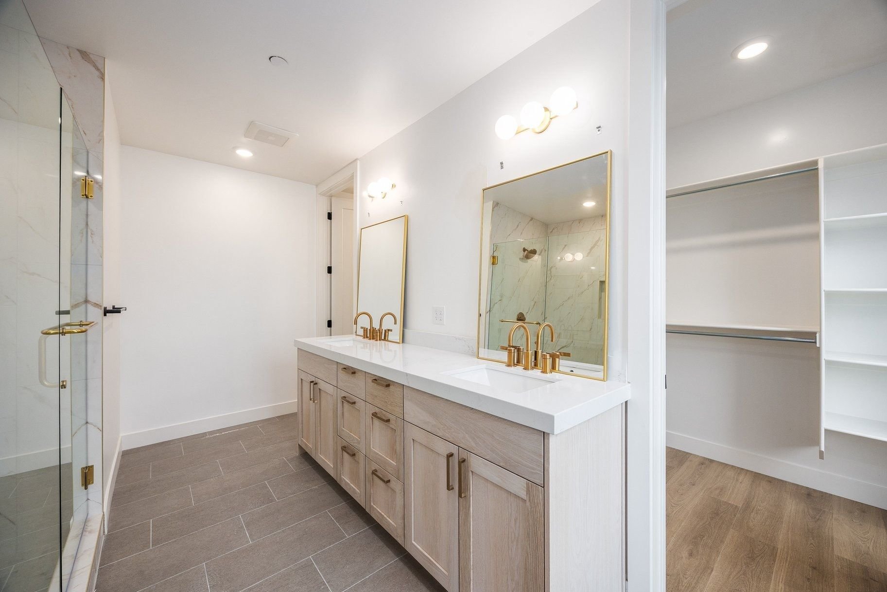 Effortless Luxury Condo Living In The Heart Of Holladay Village - 物件實景