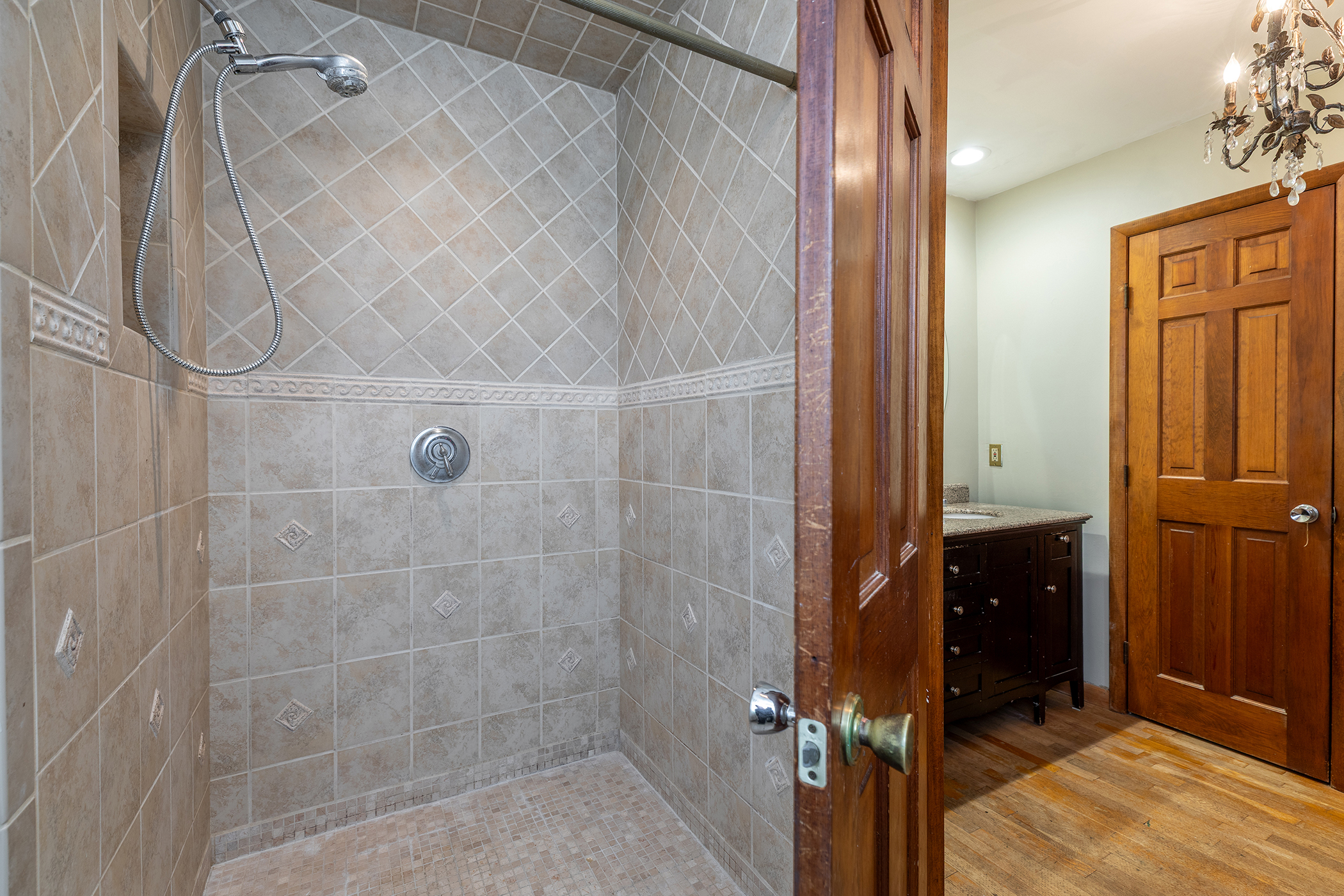  12 Quaker Ridge Road - 物件實景