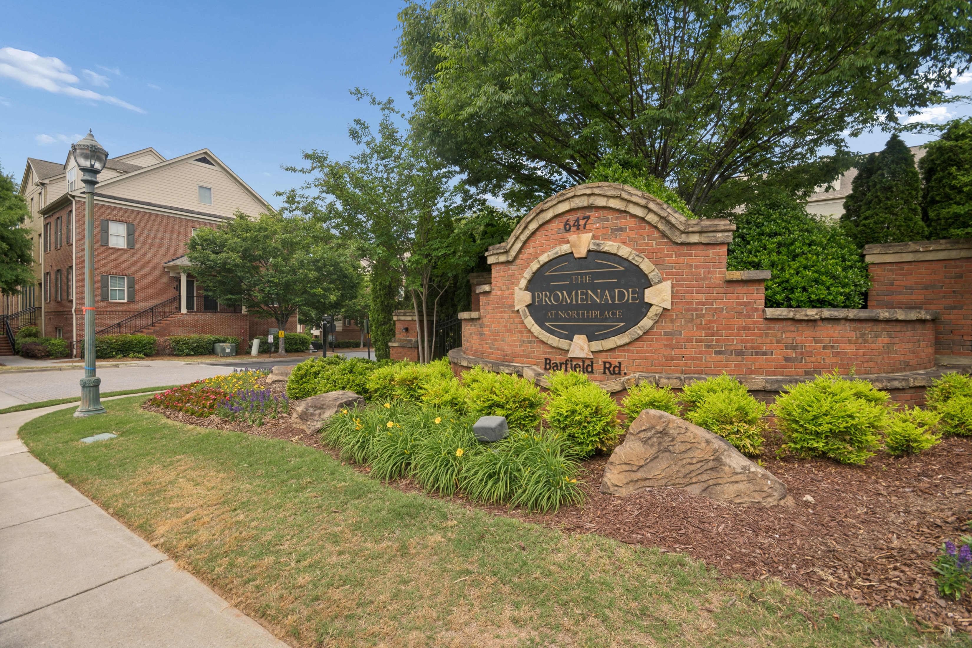  Perfection in Sandy Springs - 物件實景