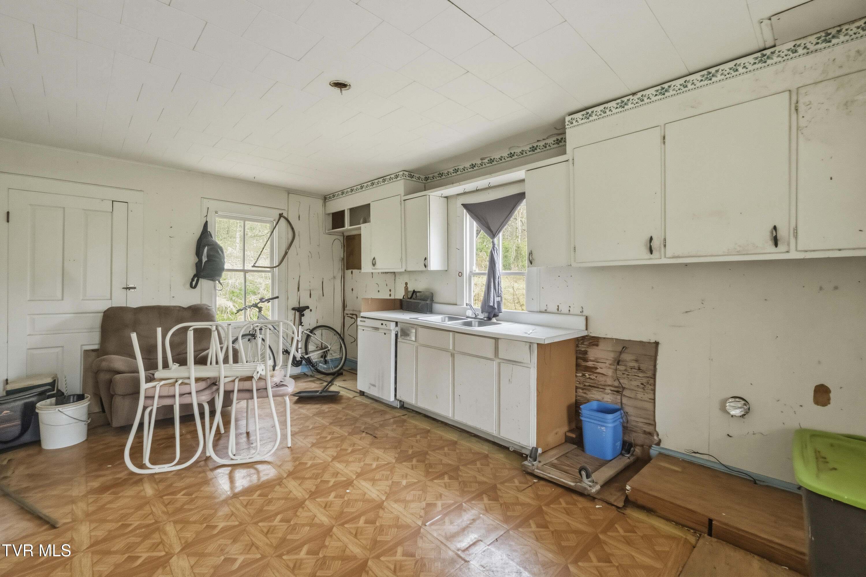 Chuckey, Tennessee, 37641, United States, ,Land,For Sale,2031699