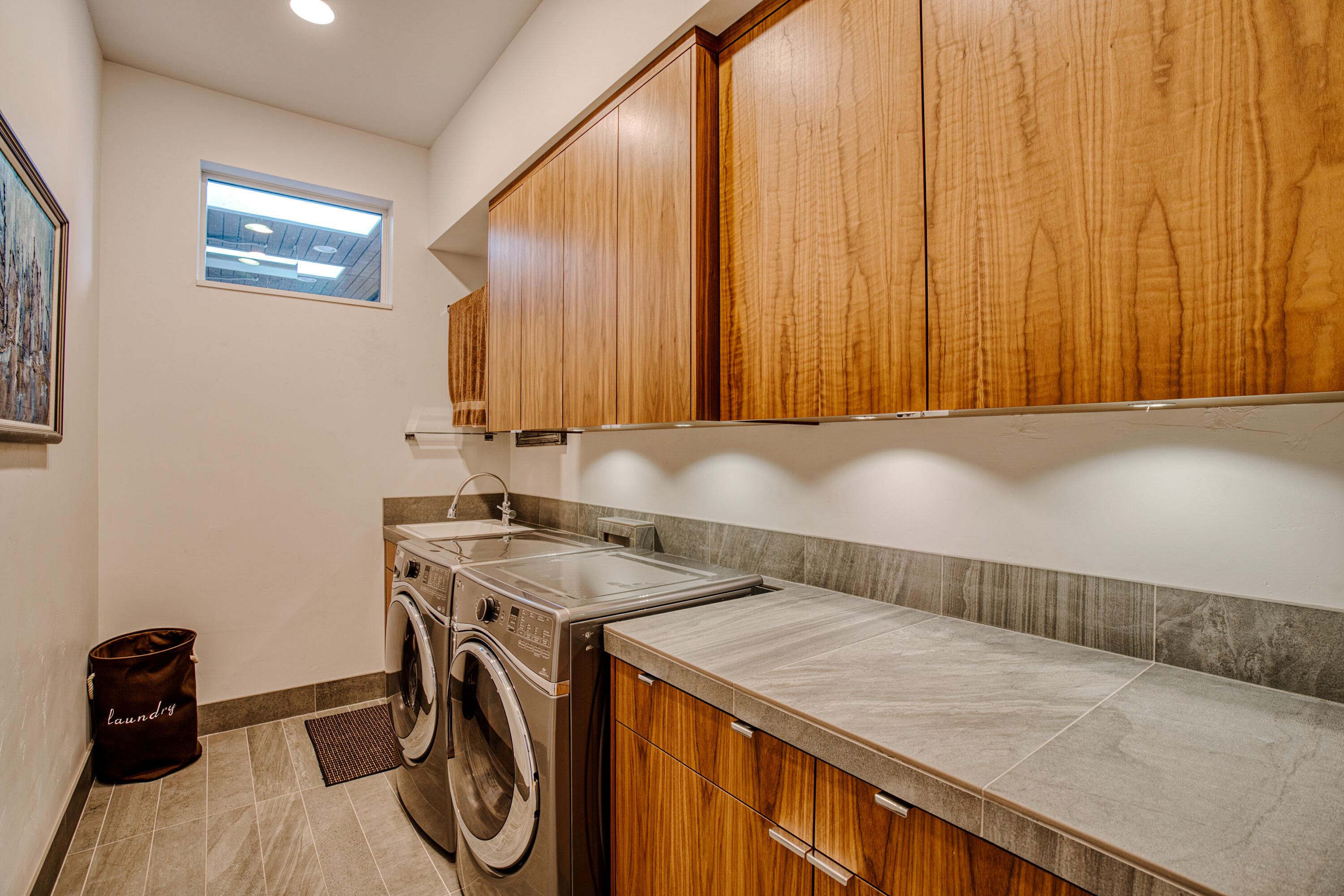 Bend, Oregon, 97703, United States, 3 Bedrooms Bedrooms, ,3 BathroomsBathrooms,Residential,For Sale,1826383