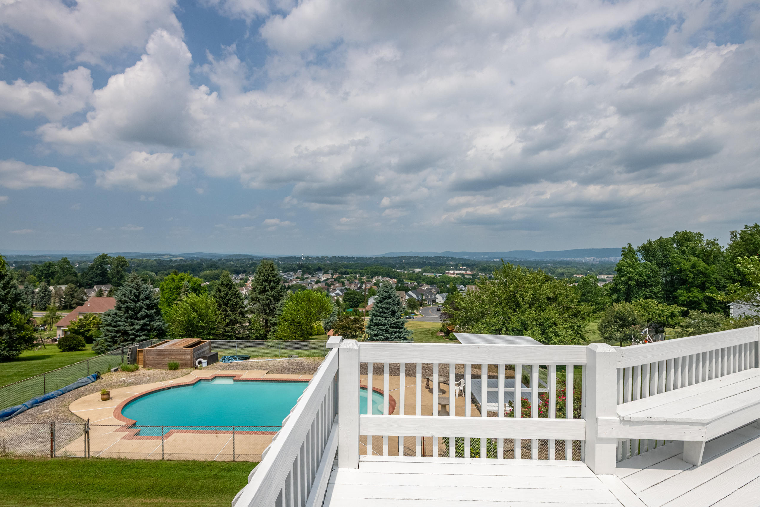 Sinking Spring, Pennsylvania, 19608, United States, 5 Bedrooms Bedrooms, ,5 BathroomsBathrooms,Residential,For Sale,1900747