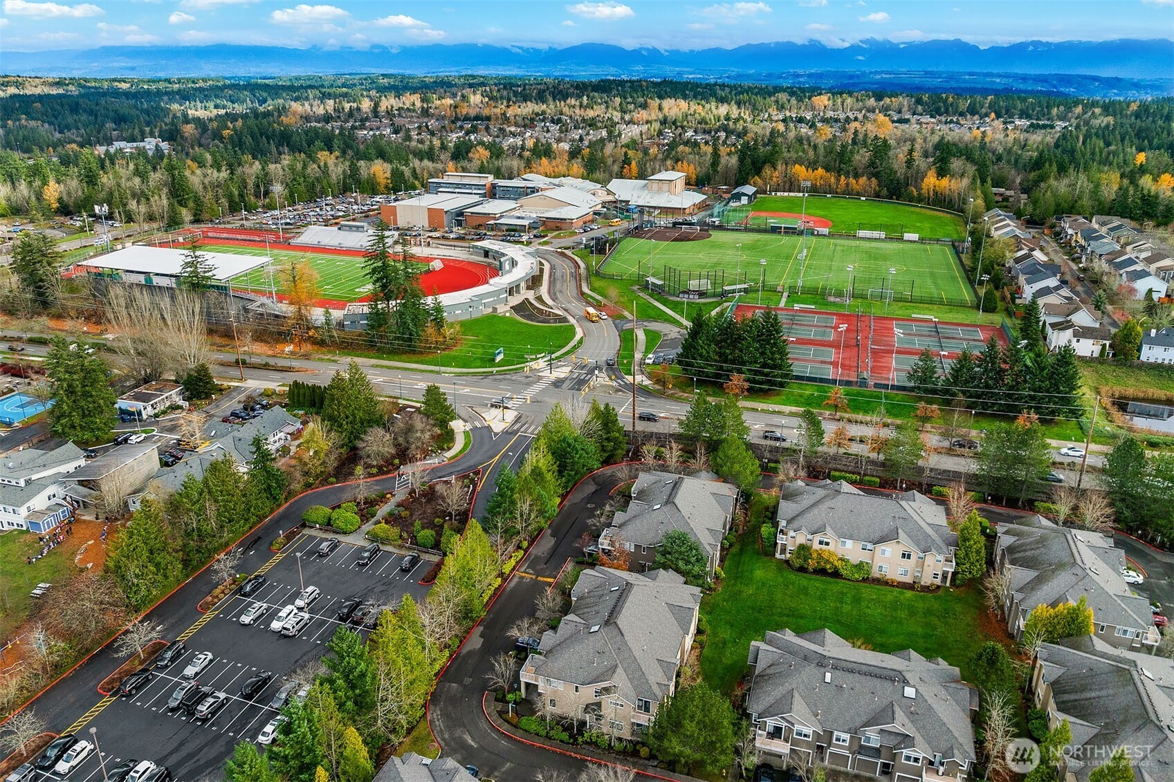 Sammamish, Washington, 98075, United States, 2 Bedrooms Bedrooms, ,2 BathroomsBathrooms,Residential,For Sale,1997338