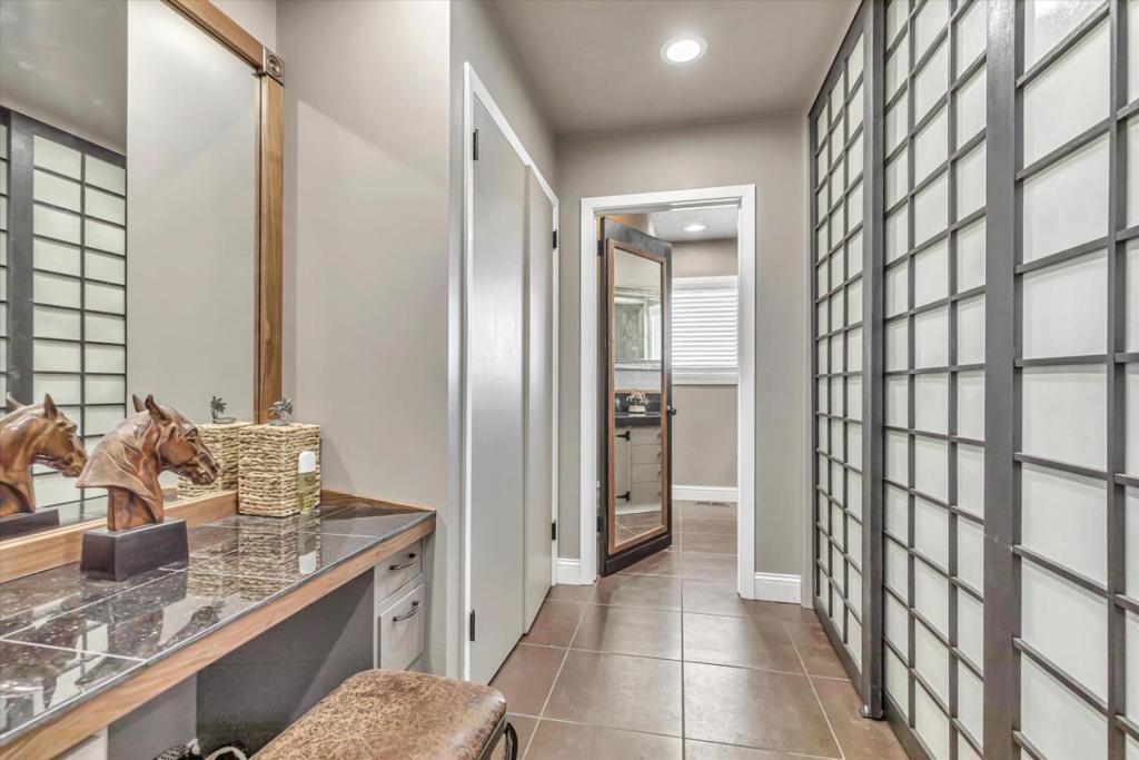 Moss Landing, California, 95039, United States, 5 Bedrooms Bedrooms, ,4 BathroomsBathrooms,Residential,For Sale,1995471