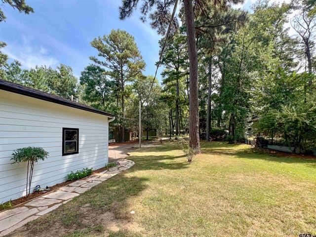 Mount Vernon, Texas, 75457, United States, 3 Bedrooms Bedrooms, ,2 BathroomsBathrooms,Residential,For Sale,1827231