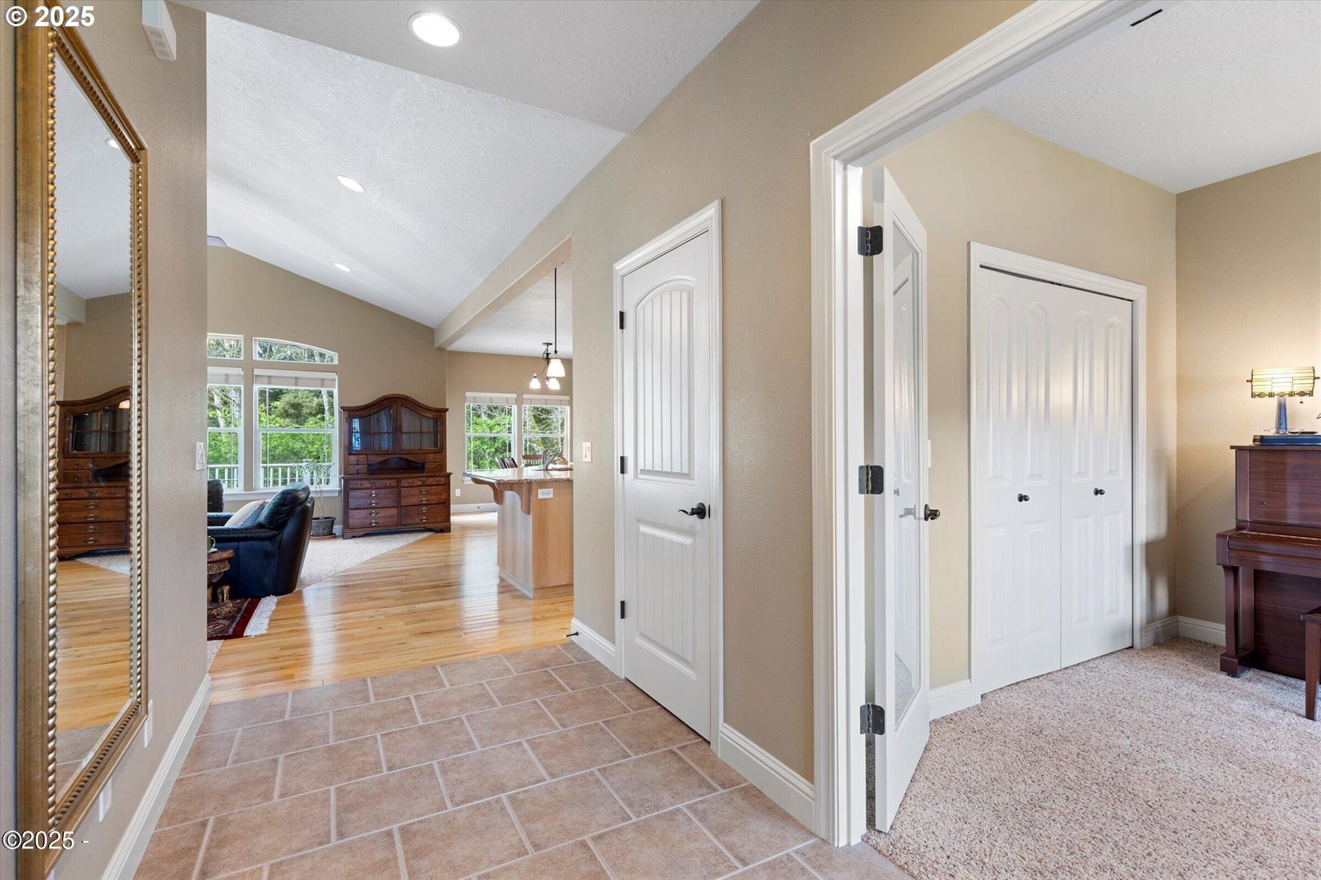Lincoln City, Oregon, 97367, United States, 3 Bedrooms Bedrooms, ,3 BathroomsBathrooms,Residential,For Sale,1942119
