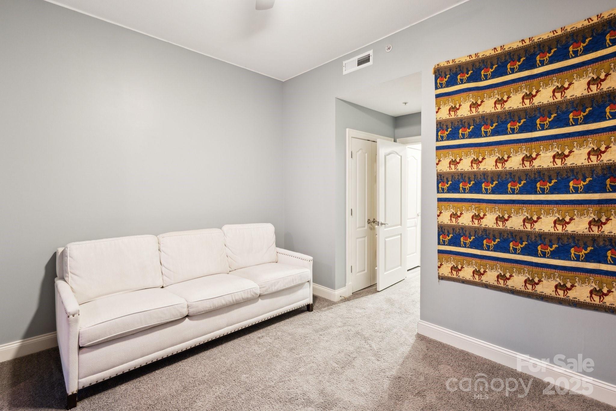 Charlotte, North Carolina, 28203, United States, 2 Bedrooms Bedrooms, ,2 BathroomsBathrooms,Residential,For Sale,1794161